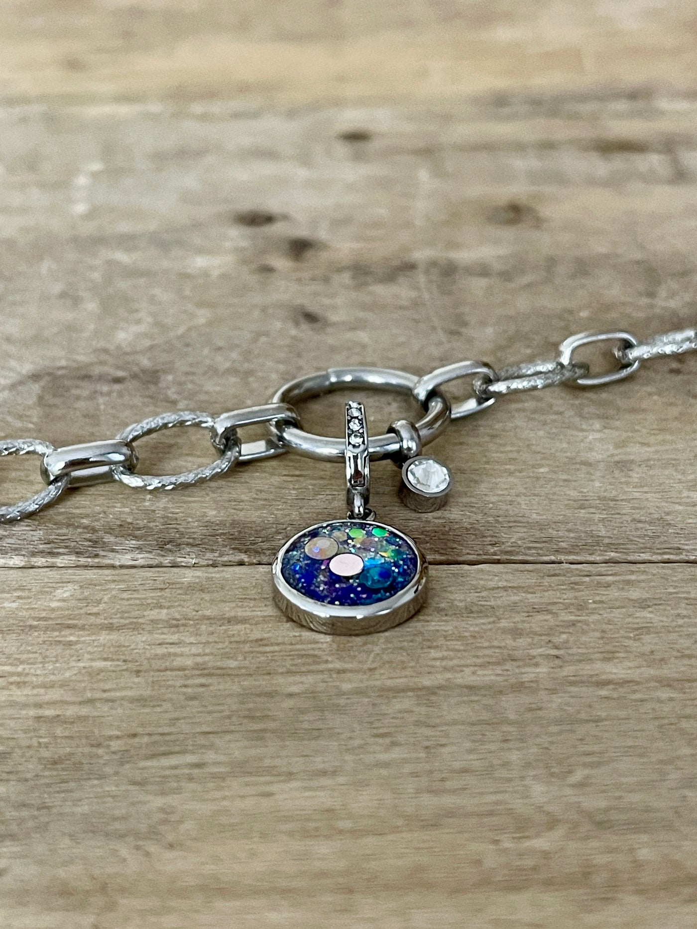 Charm Cristal argenté Evole (vendu sans bracelet)