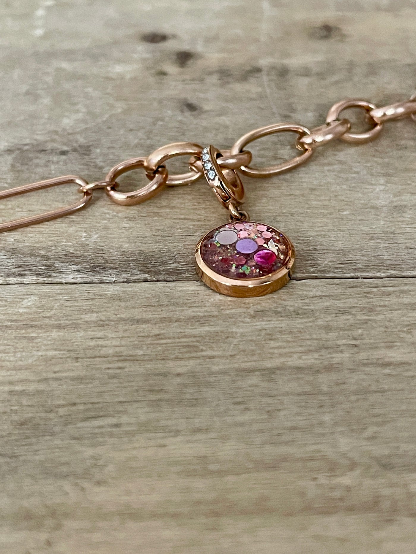 Charm Cristal or rose Abondance (vendu sans bracelet)