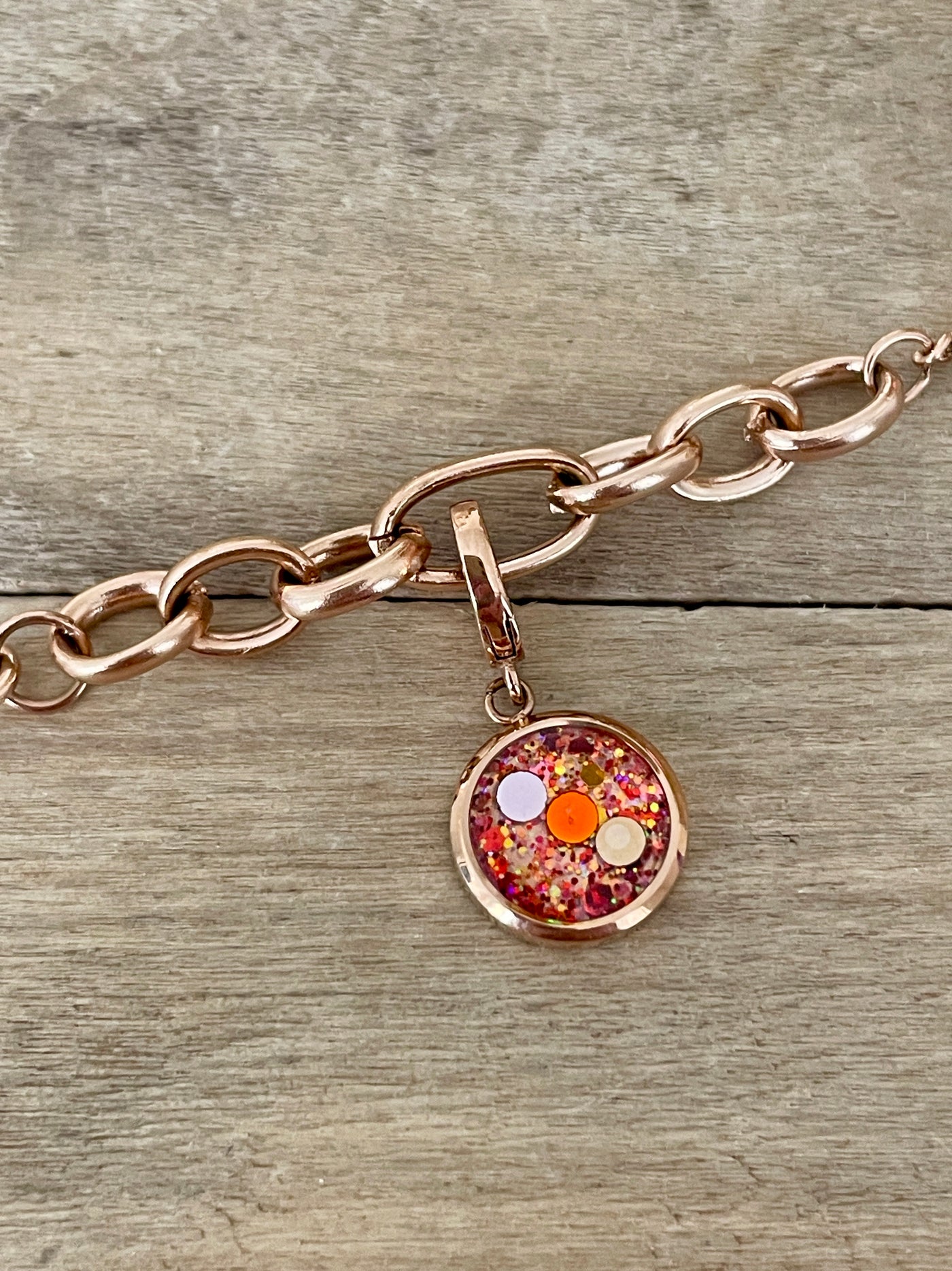 Charm or rose Image de soi (vendu sans bracelet)