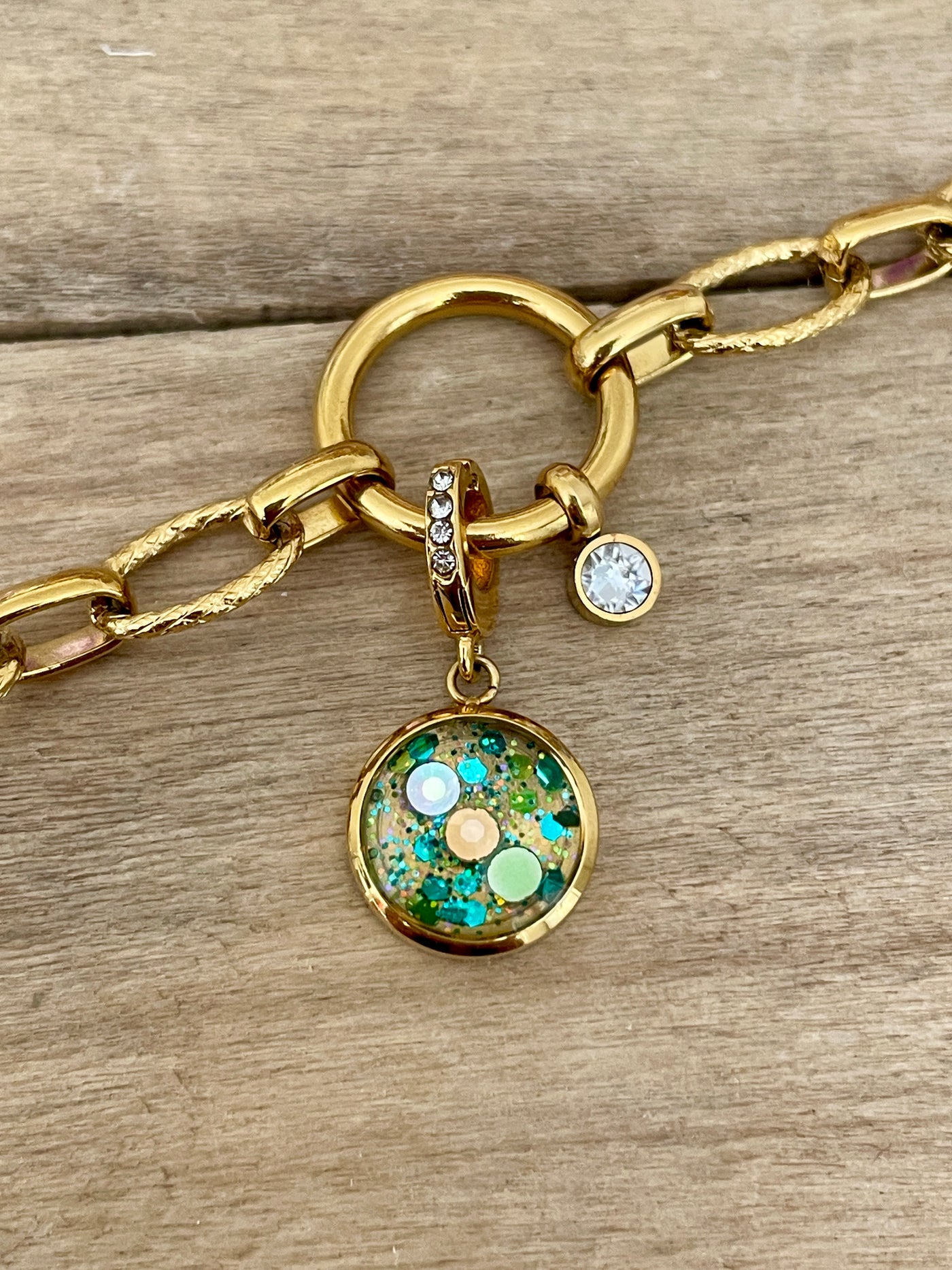 Charm Cristal doré Alignement mission de vie (vendu sans bracelet)