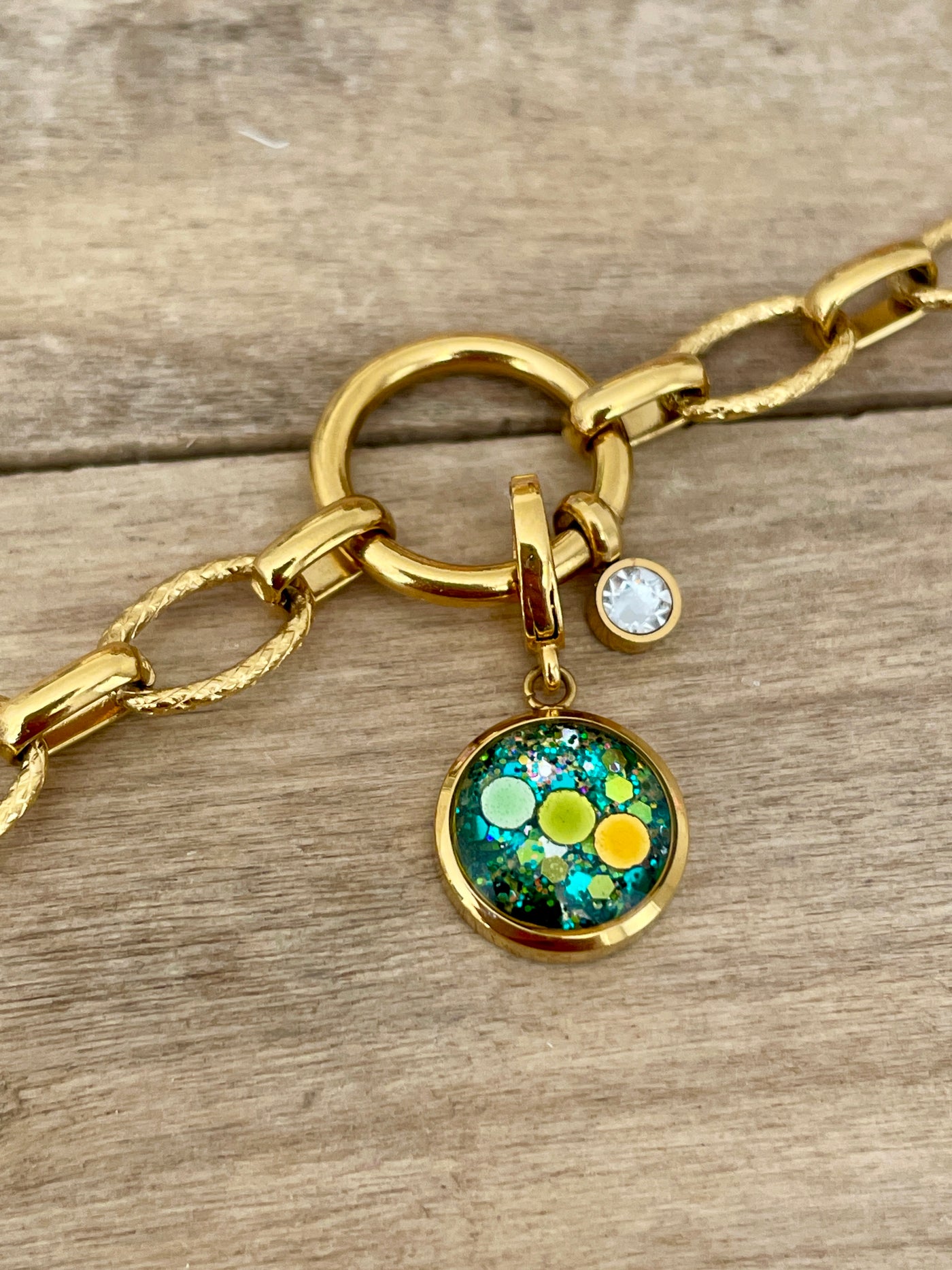 Charm doré Confiance en soi (vendu sans bracelet)