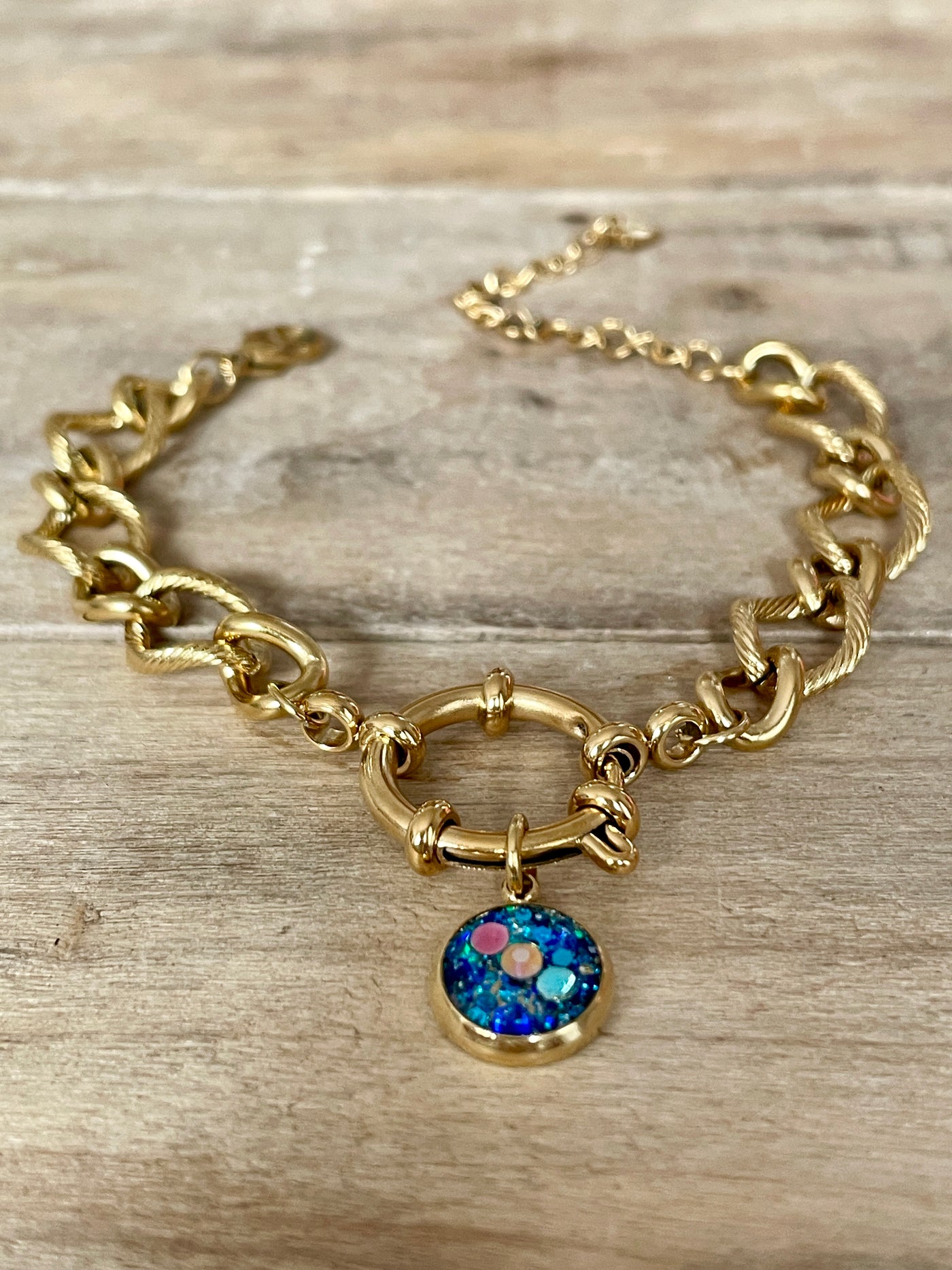 Bracelet doré CALYPSO Mémoires karmiques