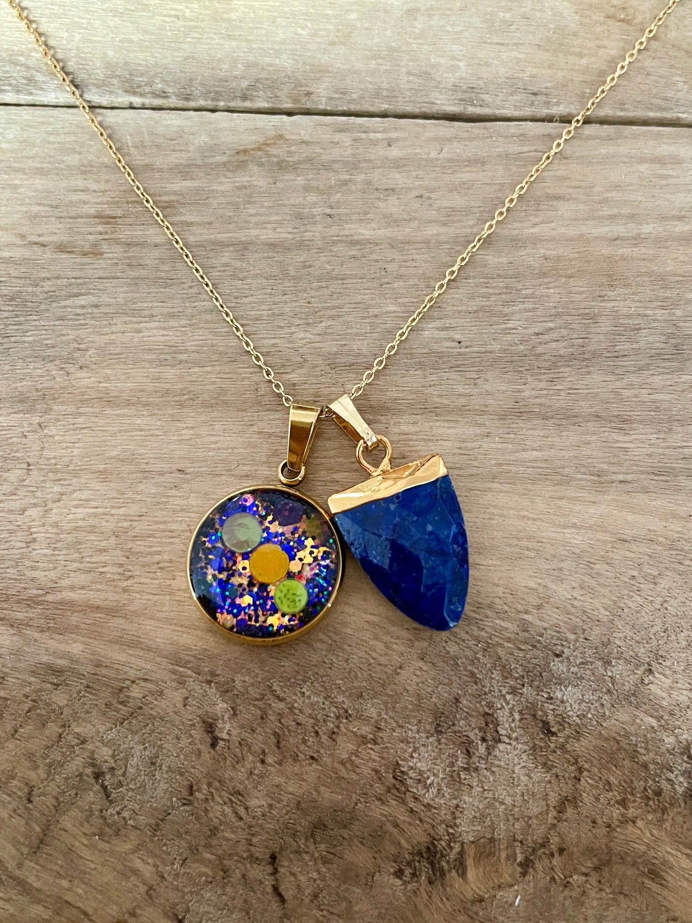 Collier simple doré LAPIS LAZULI Post-partum