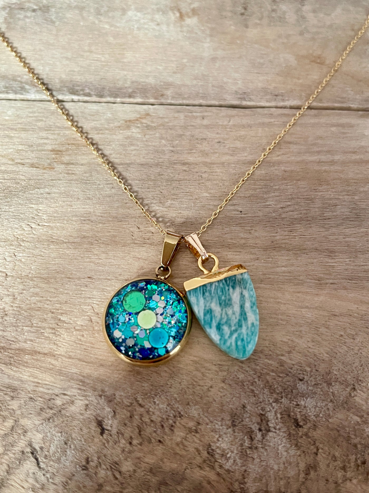 Collier simple doré AMAZONITE Apaisement des émotions