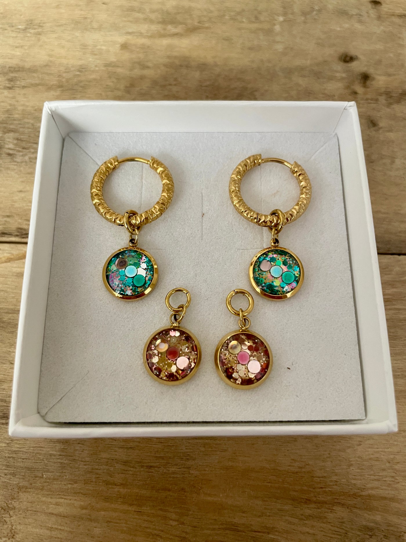 Boucles d'oreilles dorées SANTORINI Chakra sacré