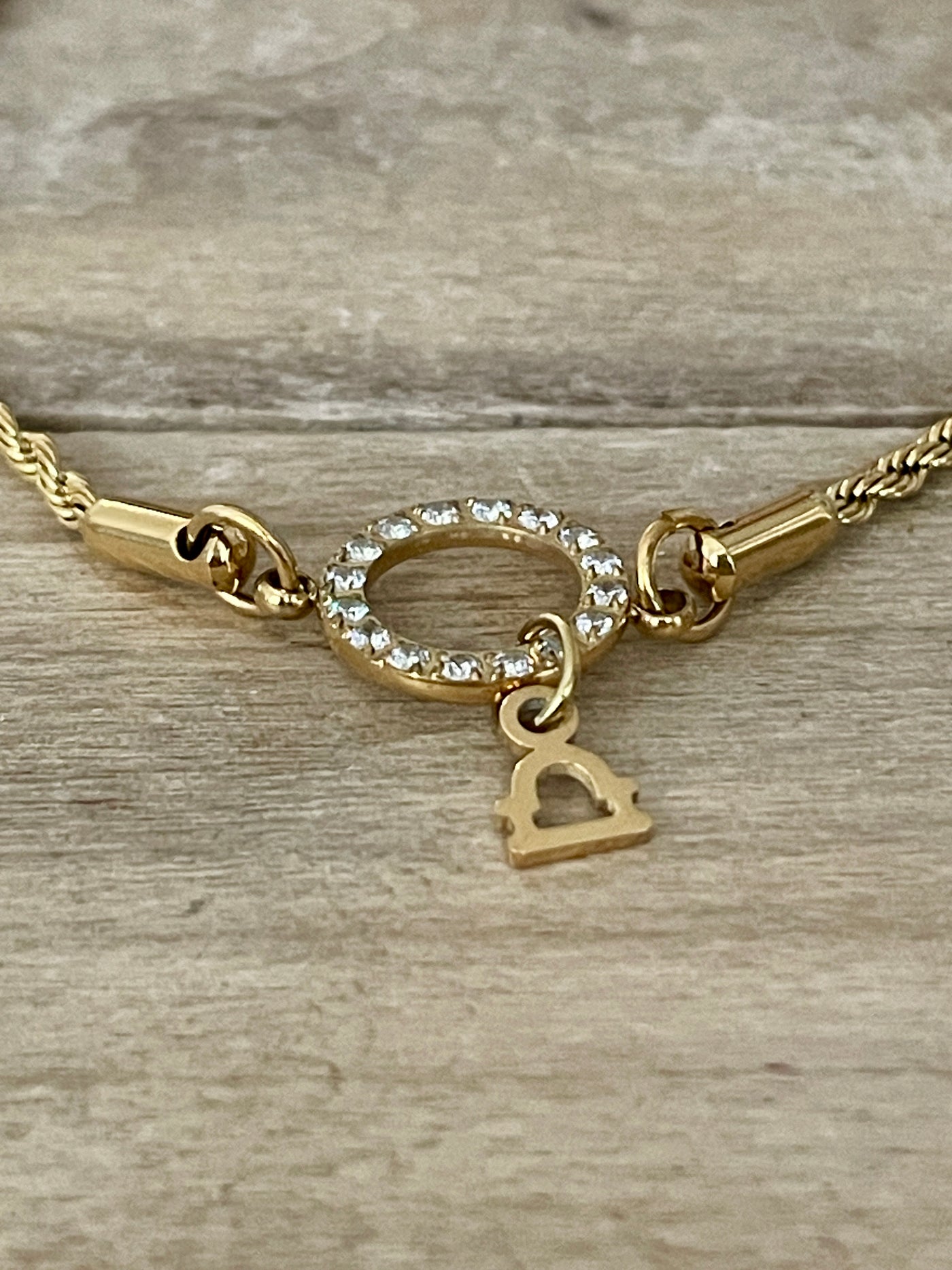 Bracelet doré AURORA Souffrance amoureuse