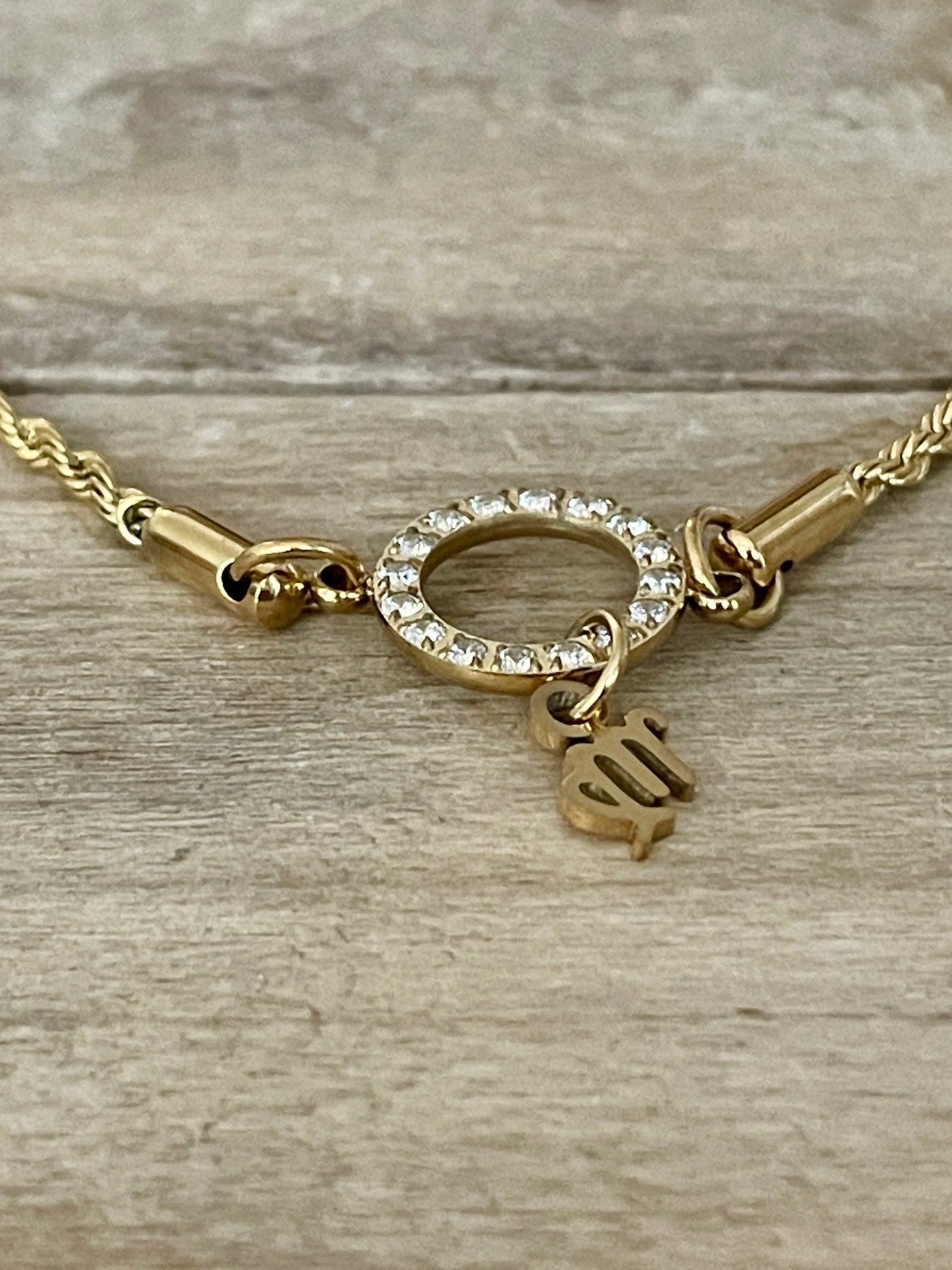 Bracelet doré AURORA Souffrance amoureuse