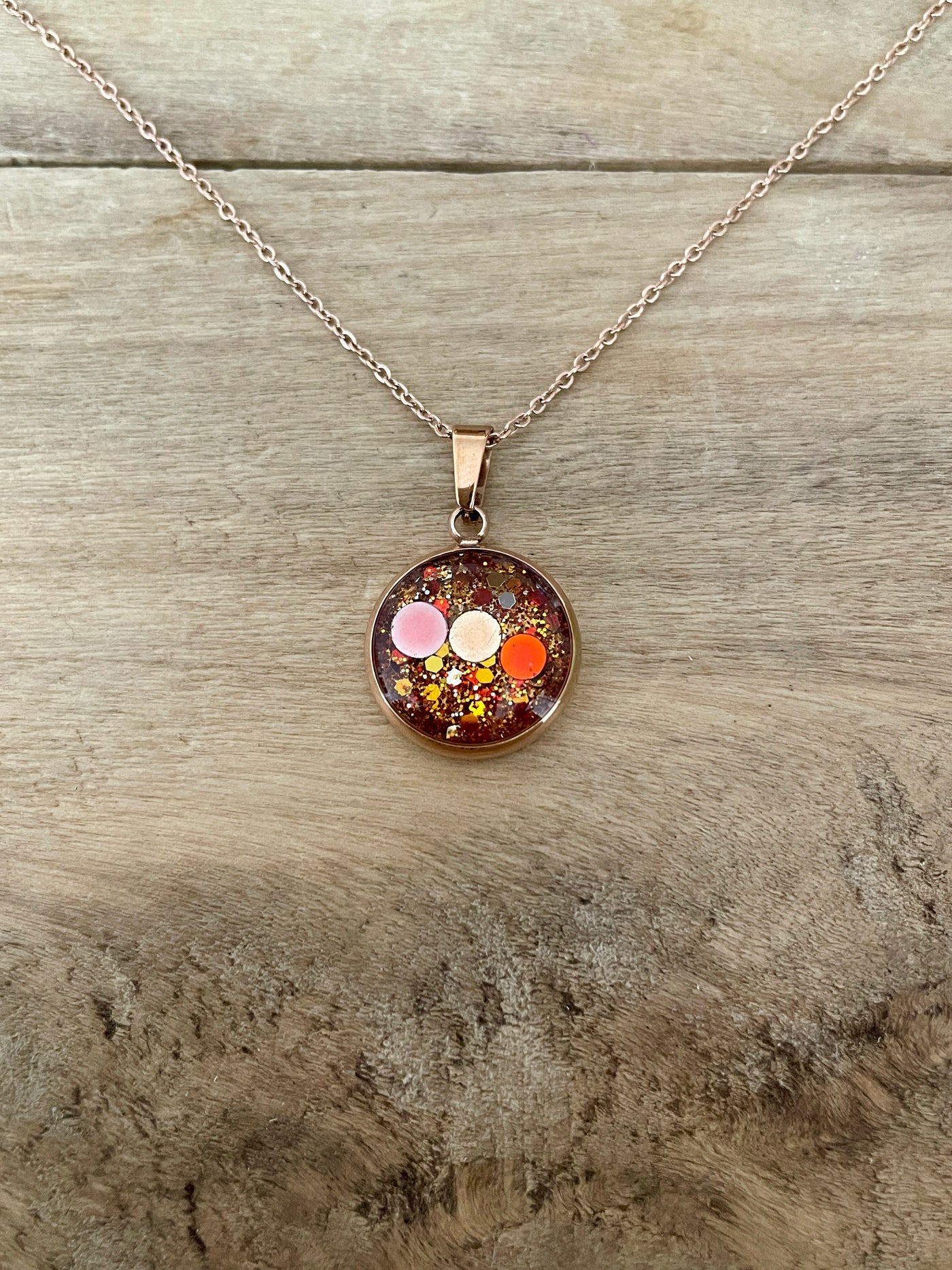 Collier simple or rose Phénix