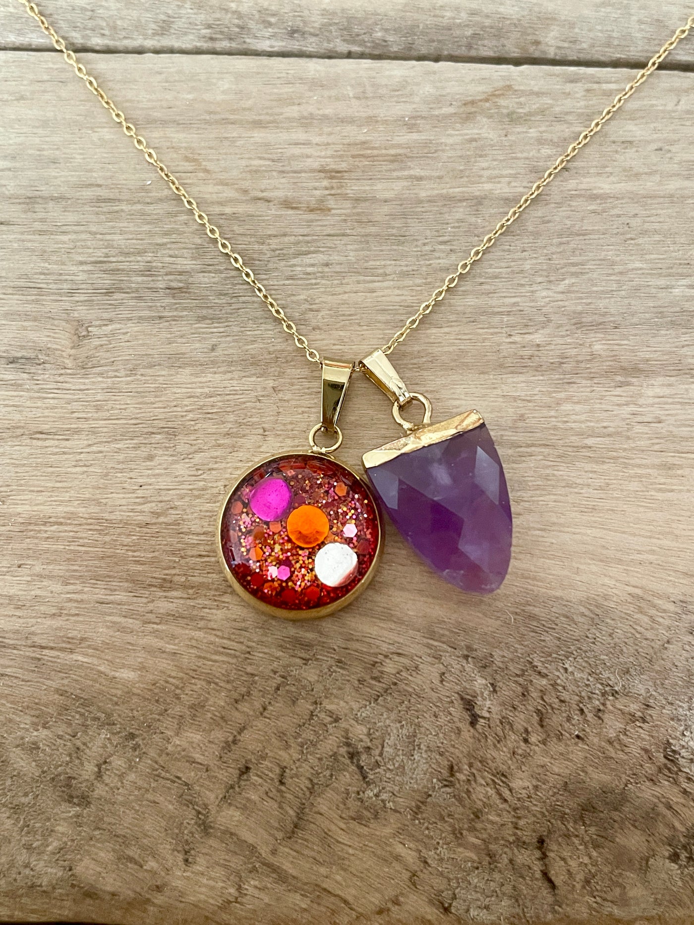 Collier simple doré AMETHYSTE Hypersensibilité