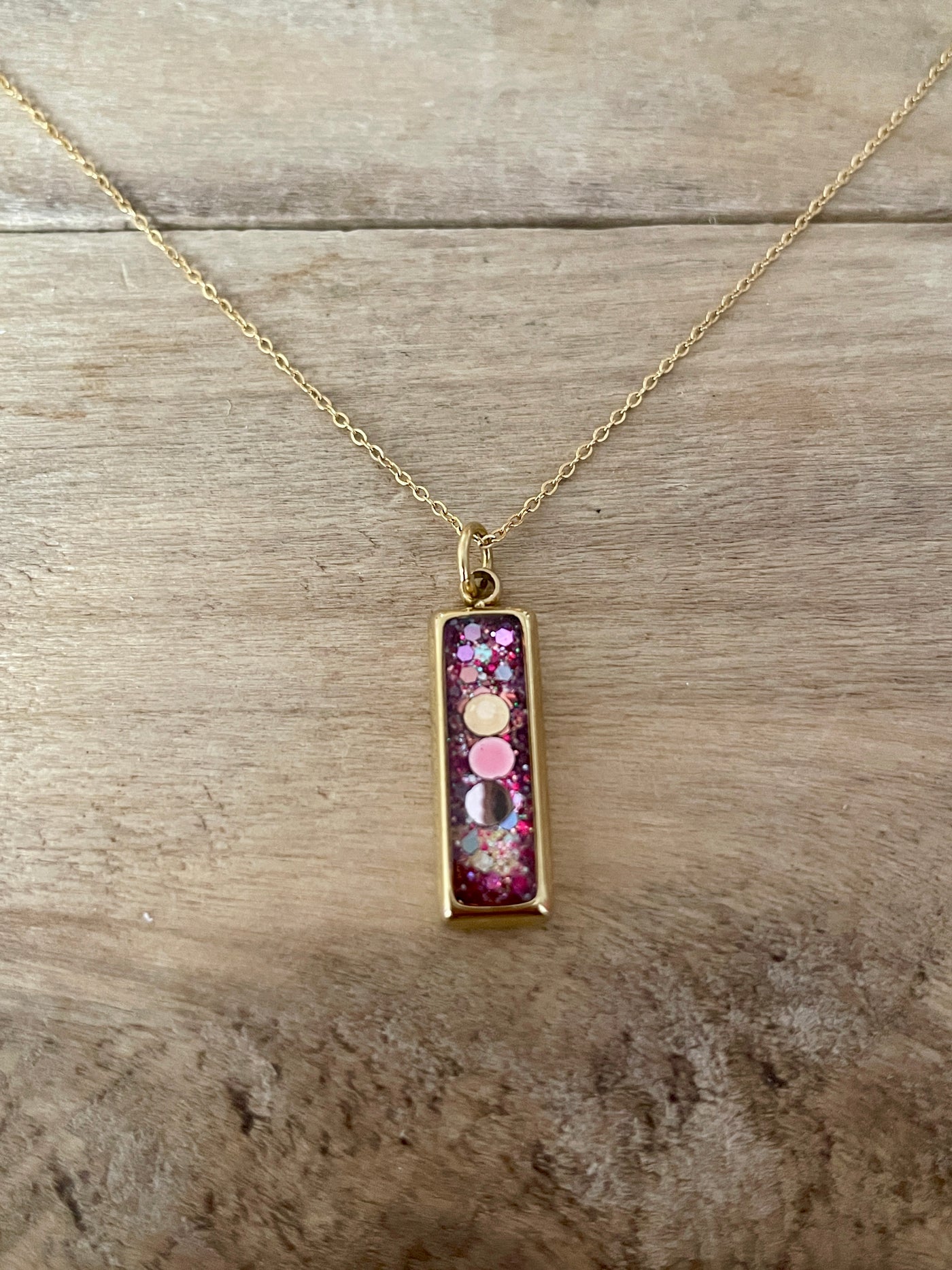 Collier simple doré RECTANGLE Amour de soi