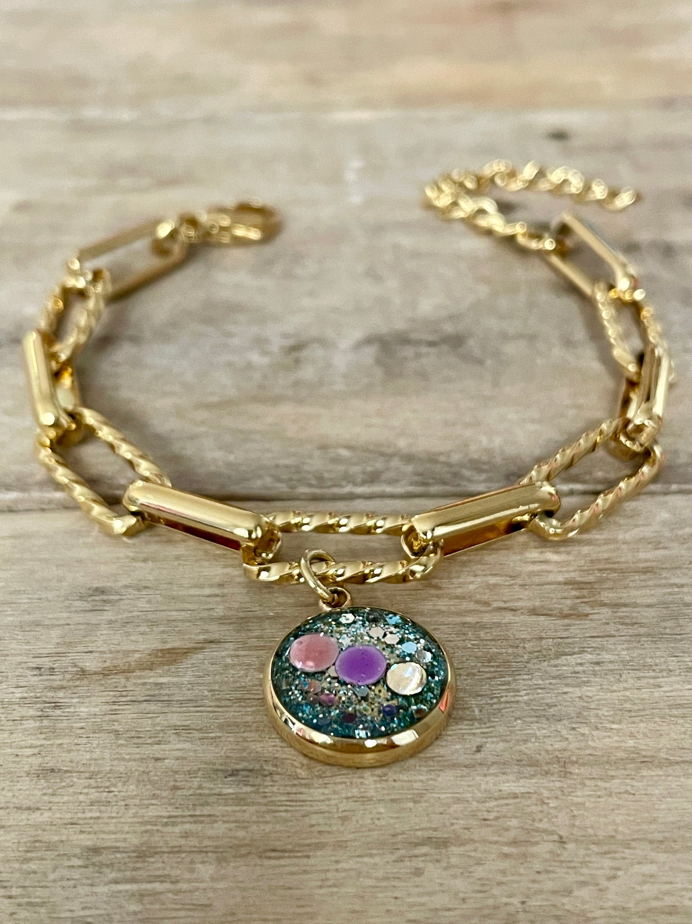 Bracelet doré Nina Angoisses et peurs