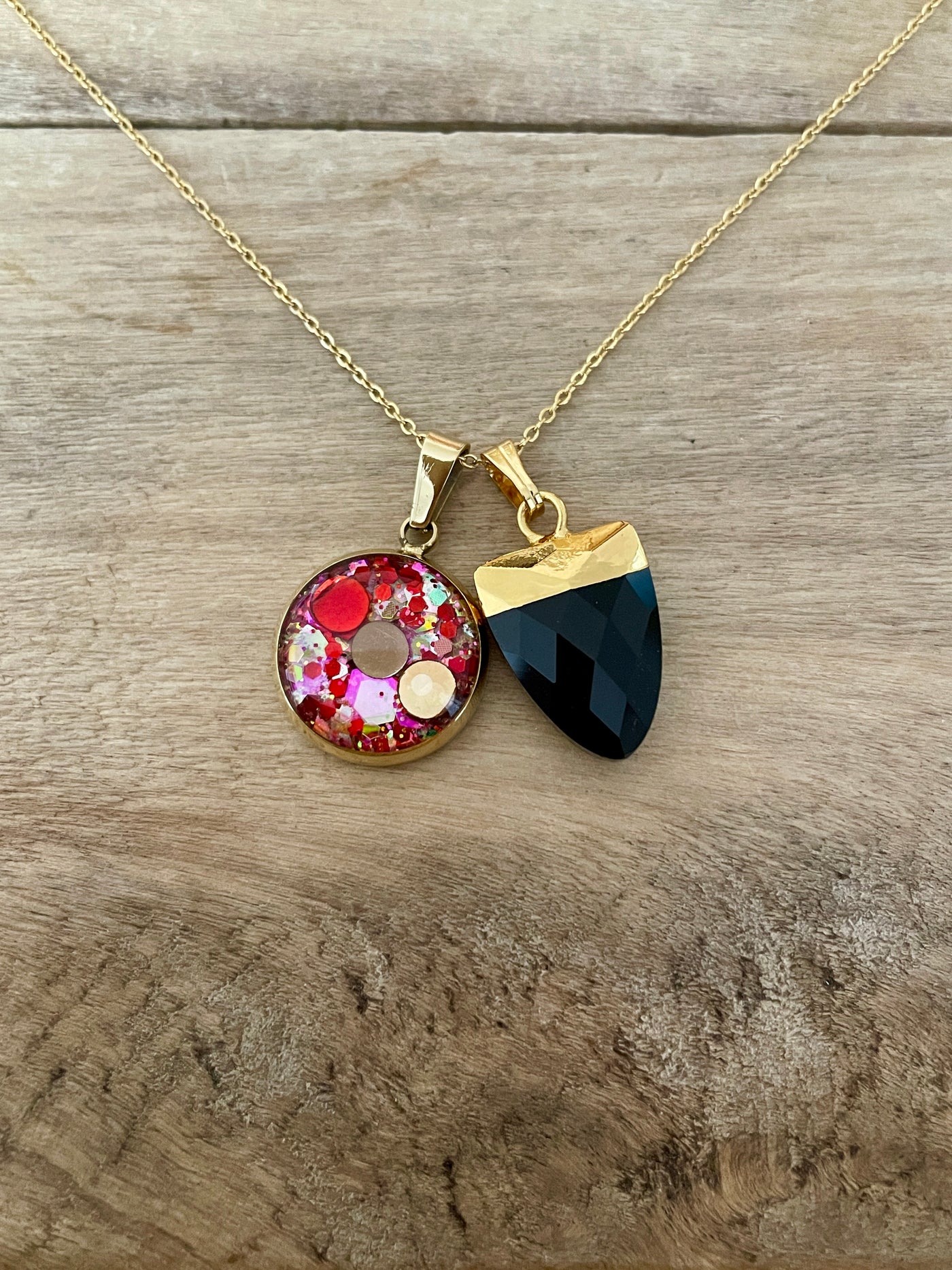 Collier simple doré ONYX Lignée familiale