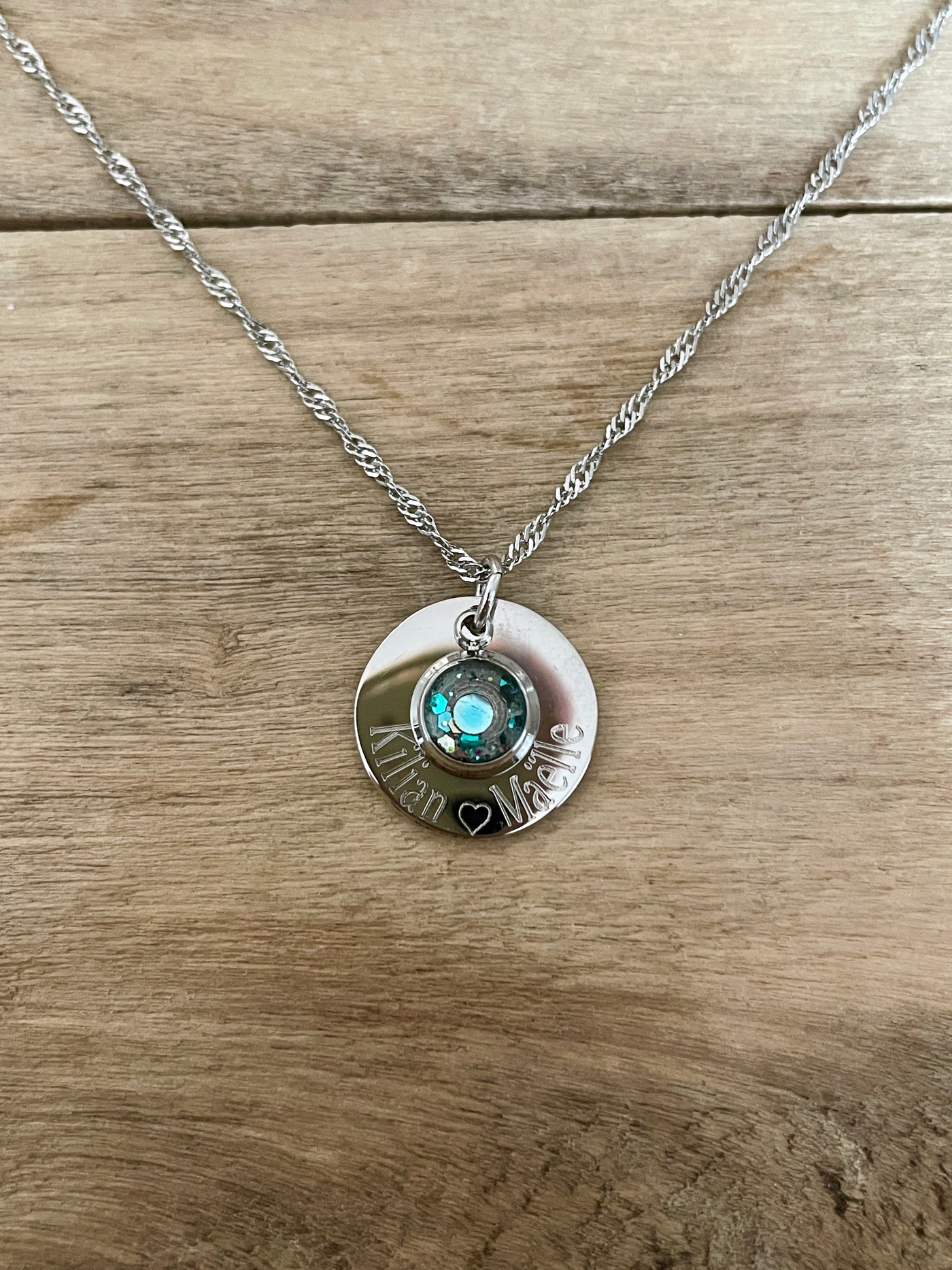 Collier simple à graver de Nöel