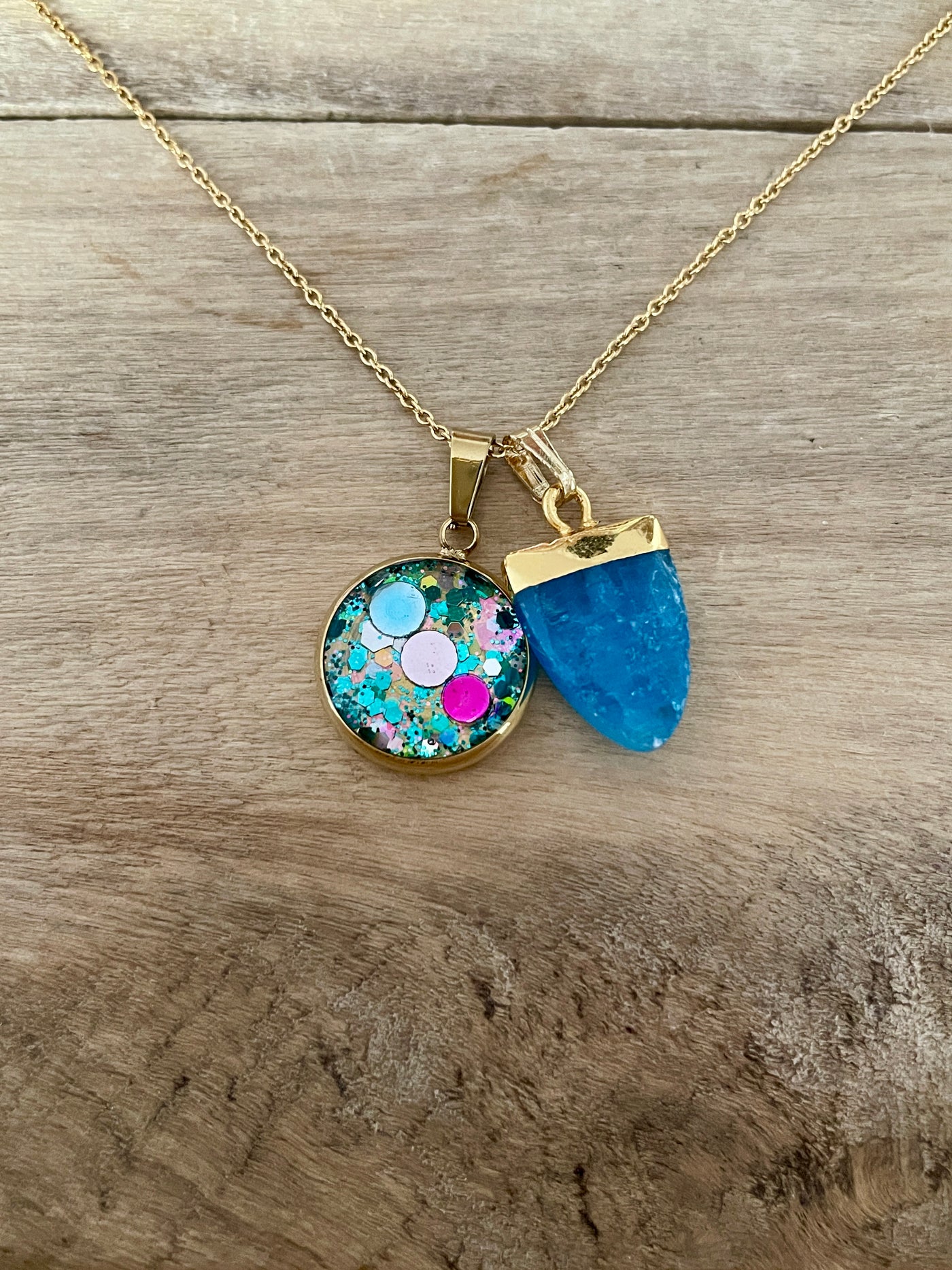 Collier simple doré APATITE Mémoires karmiques