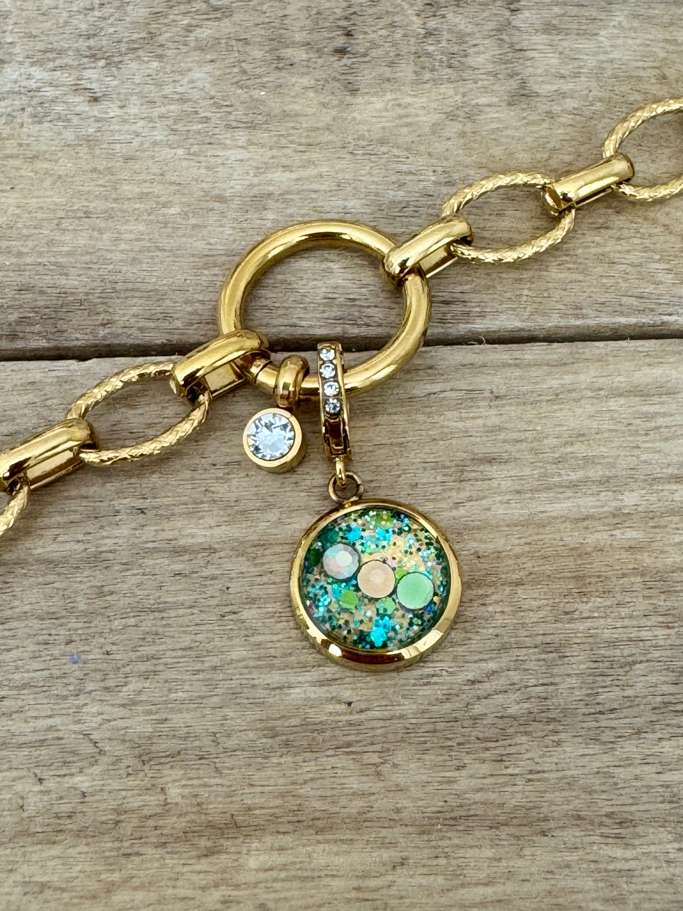 Charm Cristal doré Choc émotionnel (vendu sans bracelet)