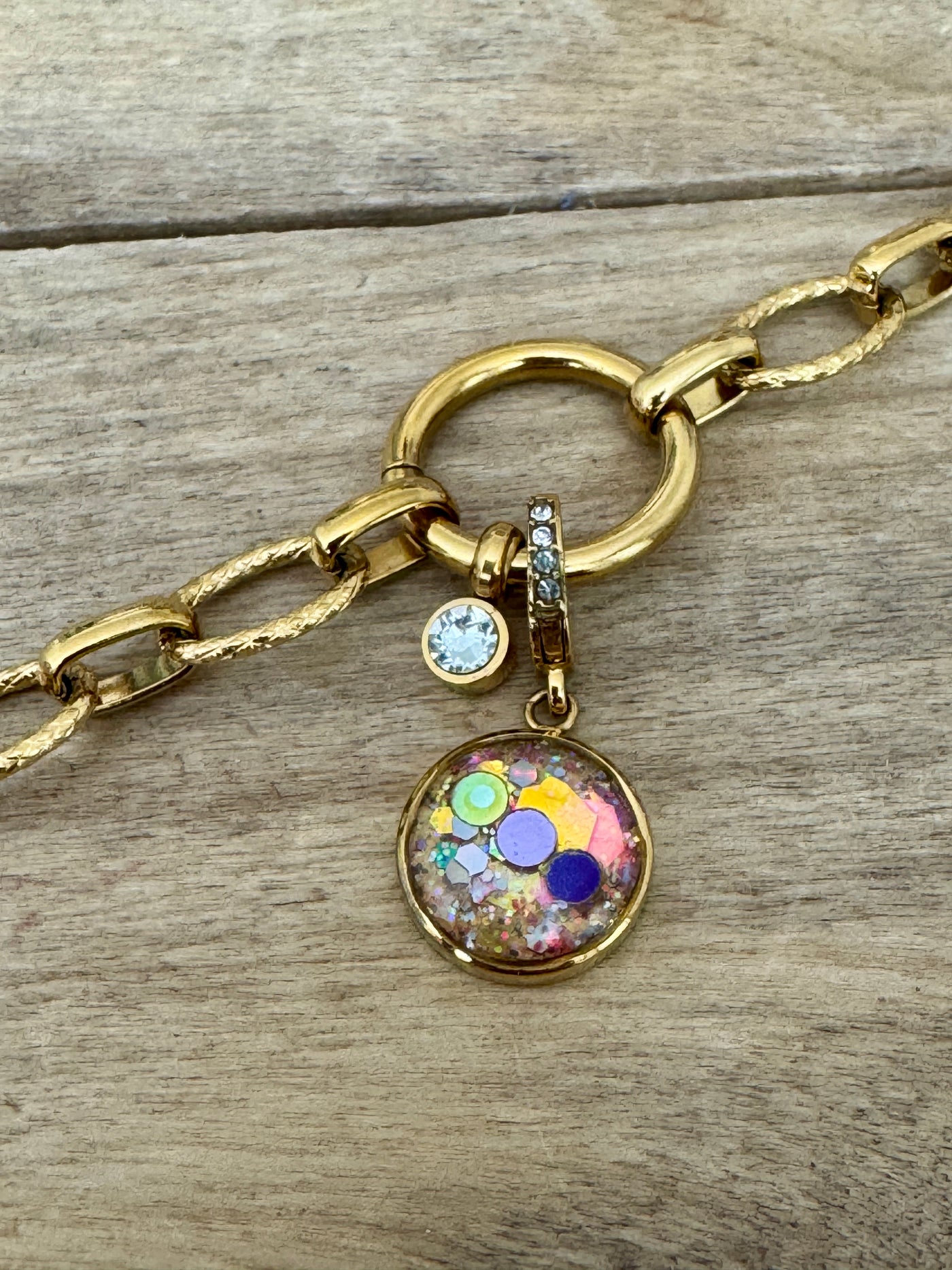 Charm Cristal doré Lignée familiale (vendu sans bracelet)