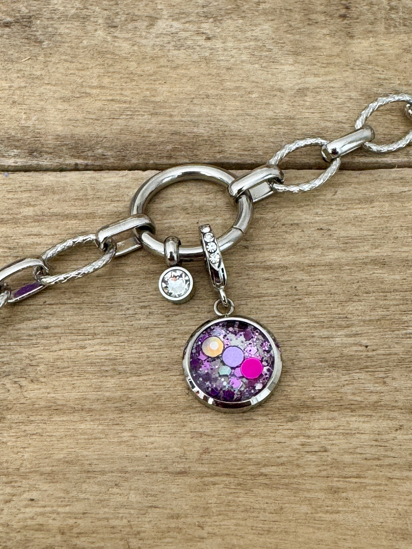 Charm Cristal argenté Chakra sacré reset (vendu sans bracelet)