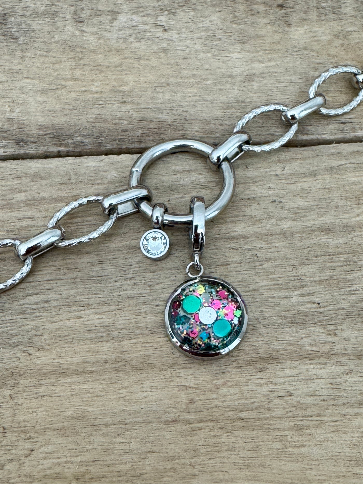 Charm argenté Réharmonisation des 7 chakras (vendu sans bracelet)