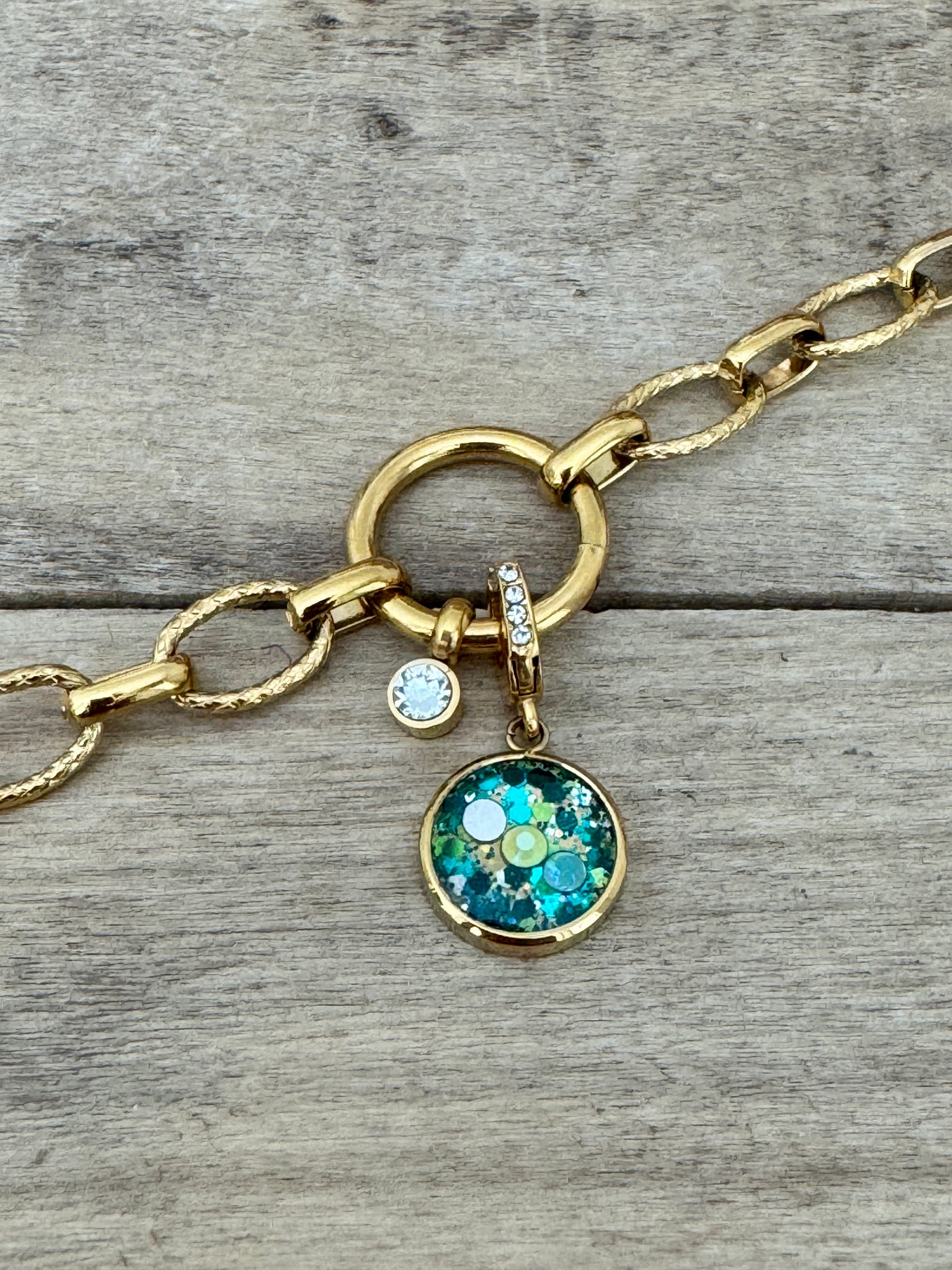 Charm Cristal doré Choc émotionnel (vendu sans bracelet)