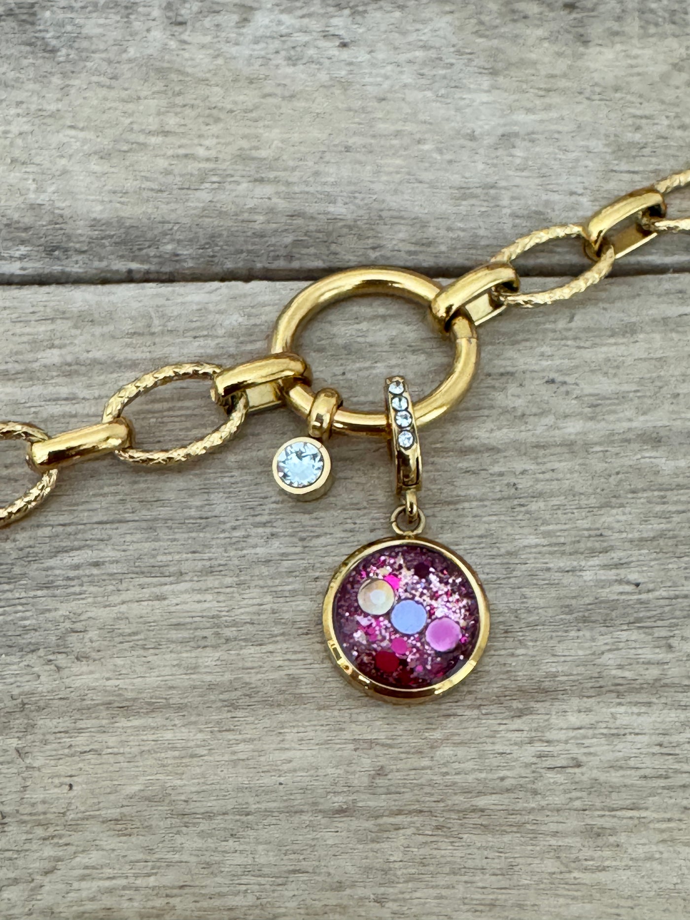 Charm Cristal doré Phénix (vendu sans bracelet)