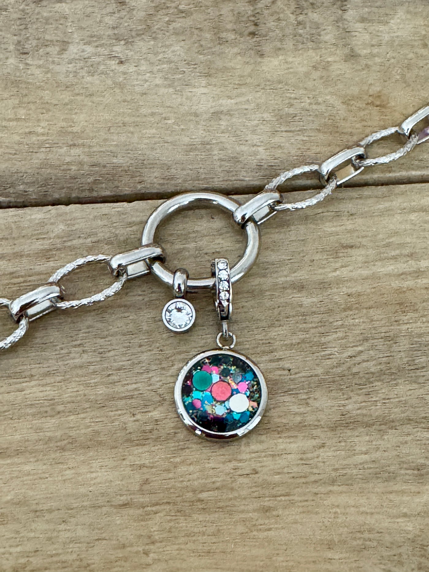 Charm Cristal argenté Abondance (vendu sans bracelet)
