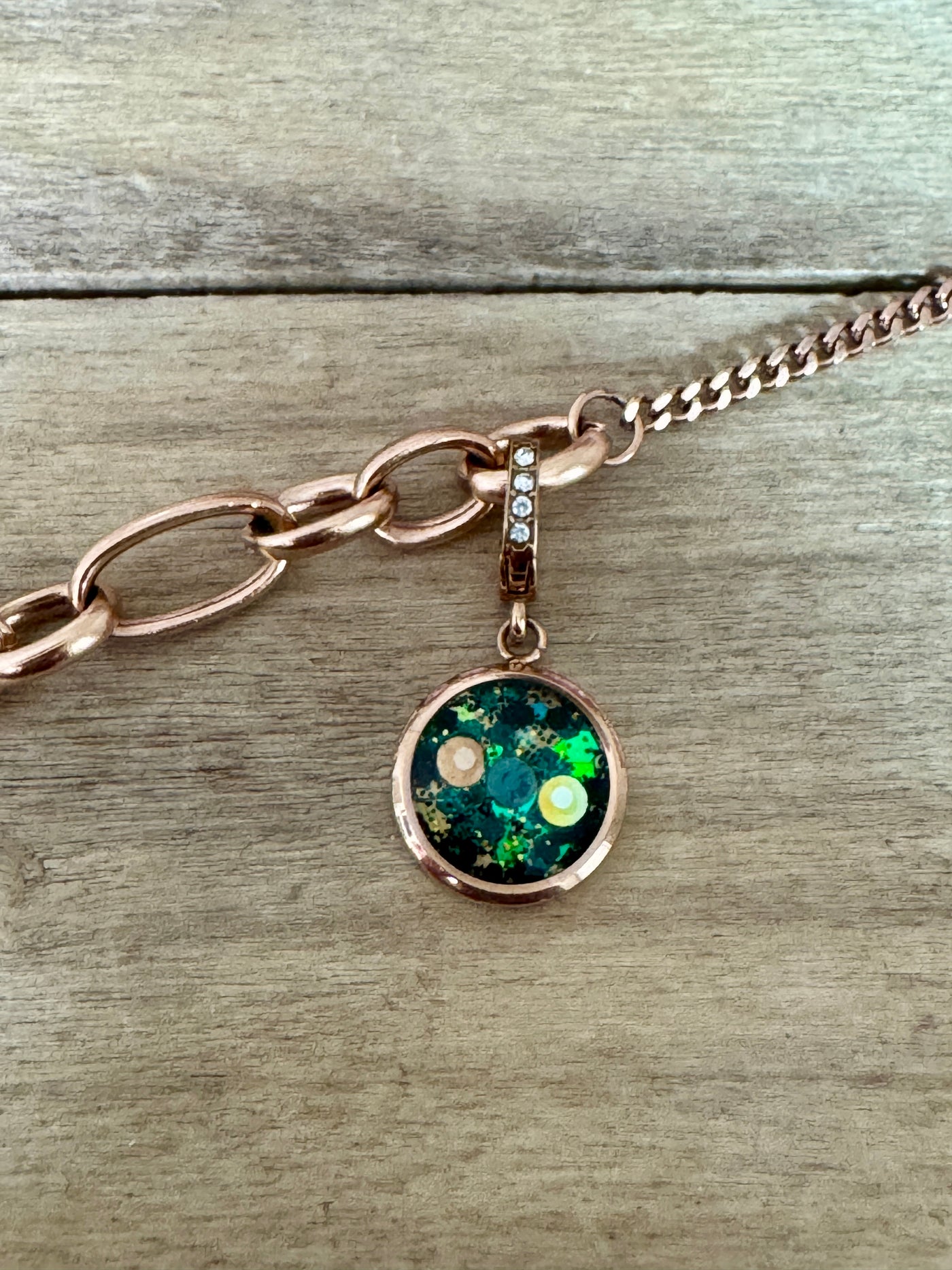 Charm Cristal or rose Choc émotionnel (vendu sans bracelet)