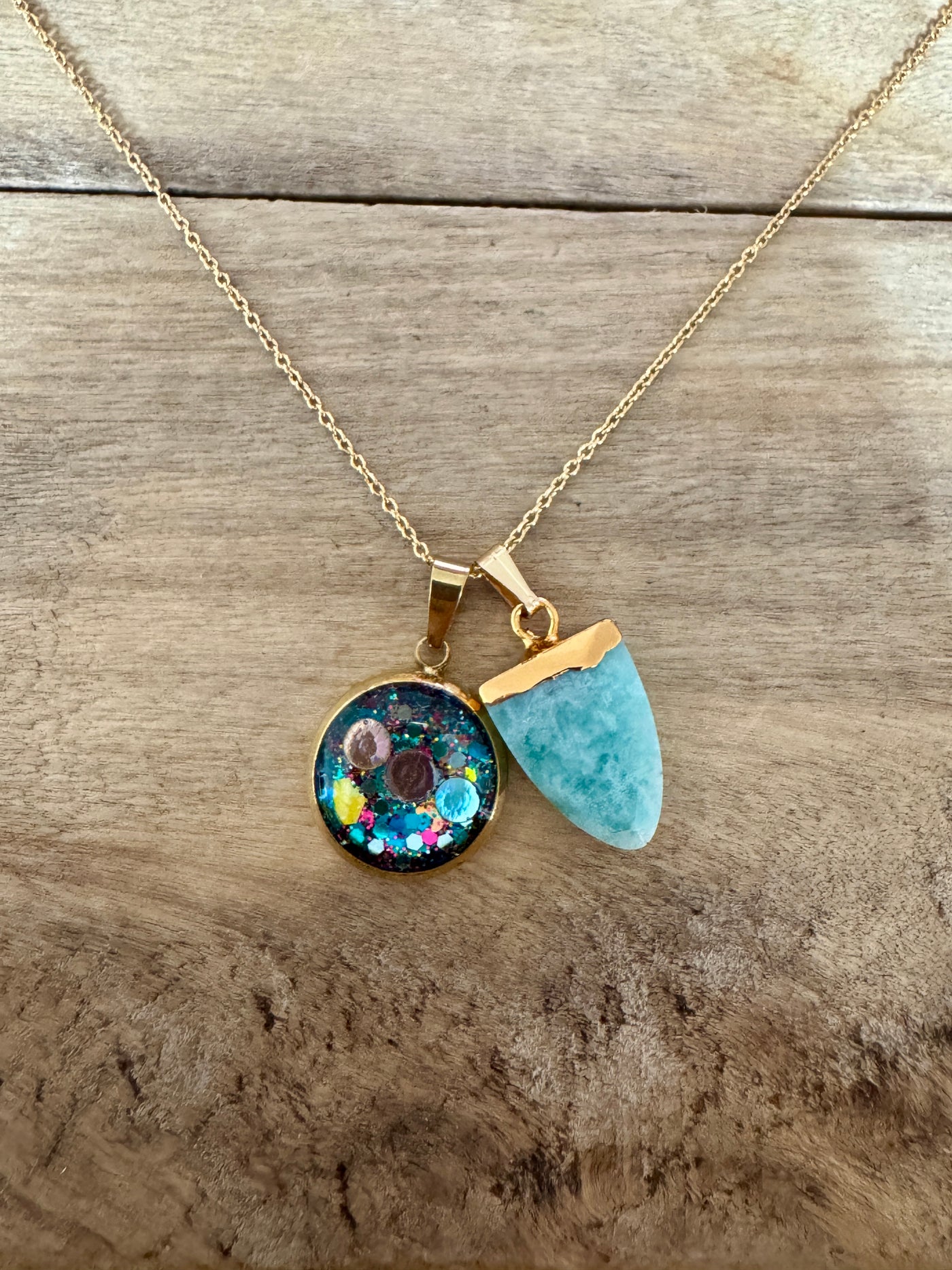 Collier simple doré AMAZONITE Lignée familiale