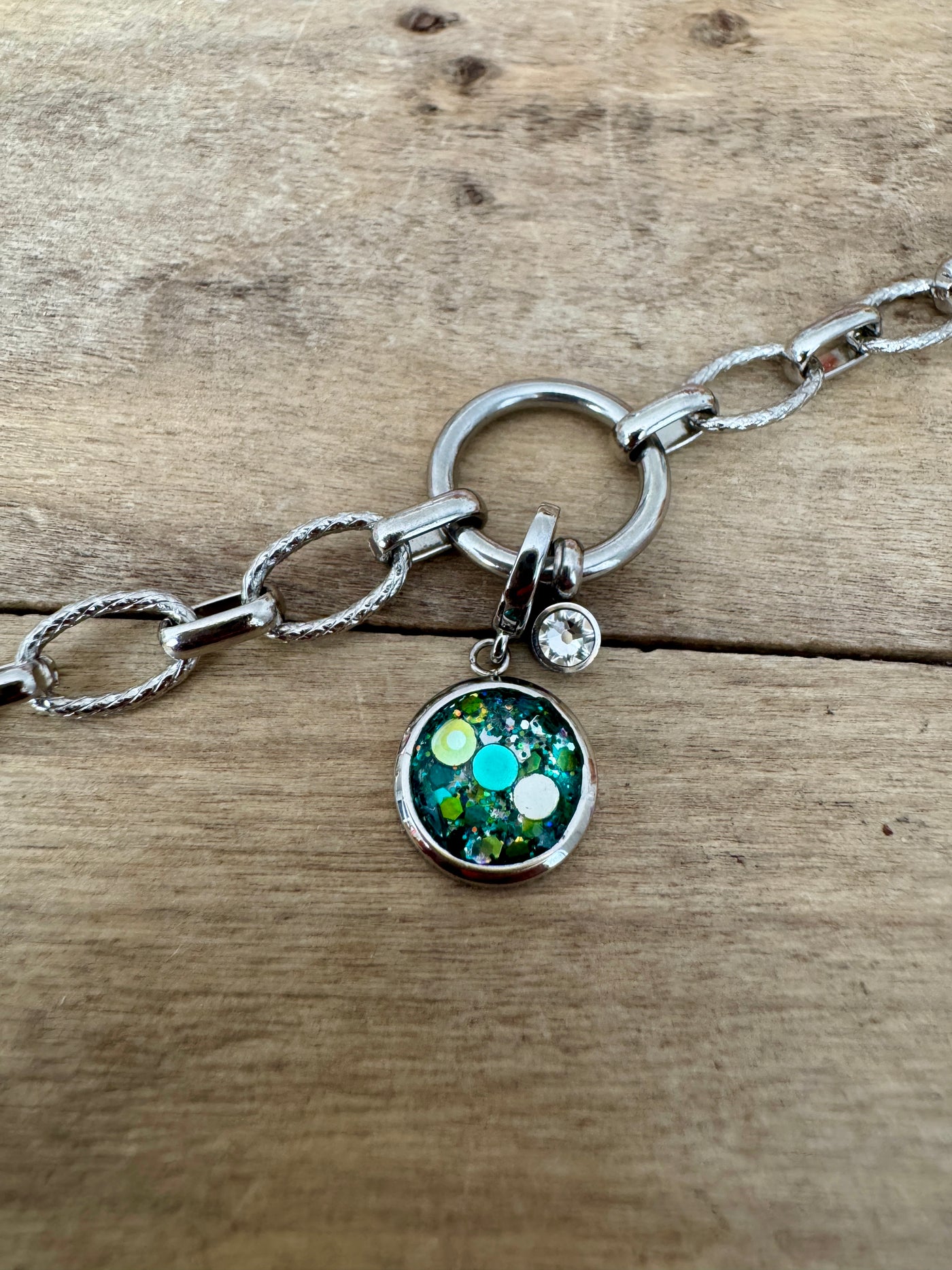 Charm argenté Confiance en soi (vendu sans bracelet)