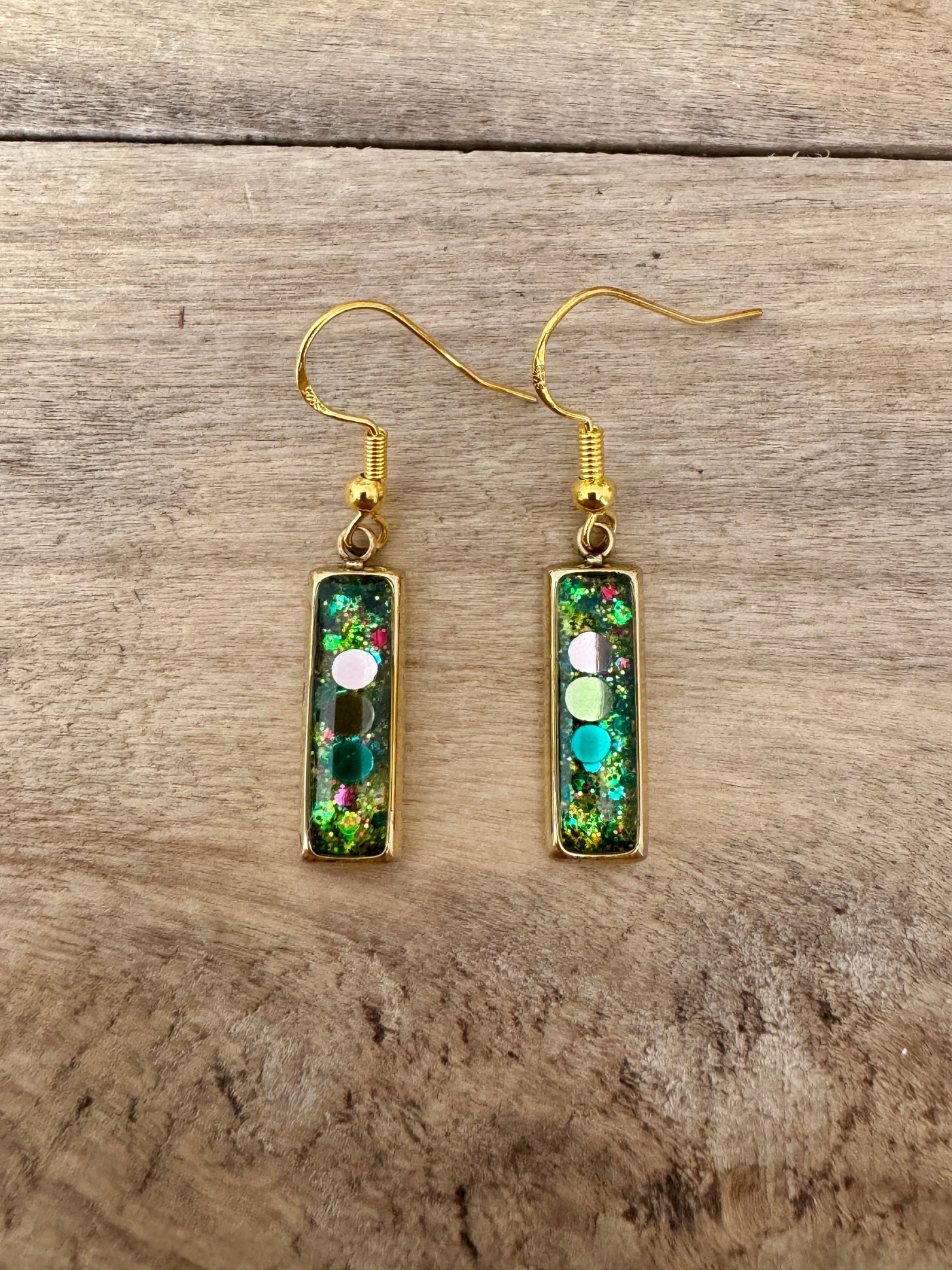 Boucles d'oreilles dorées RECTANGLE Apaisement des émotions