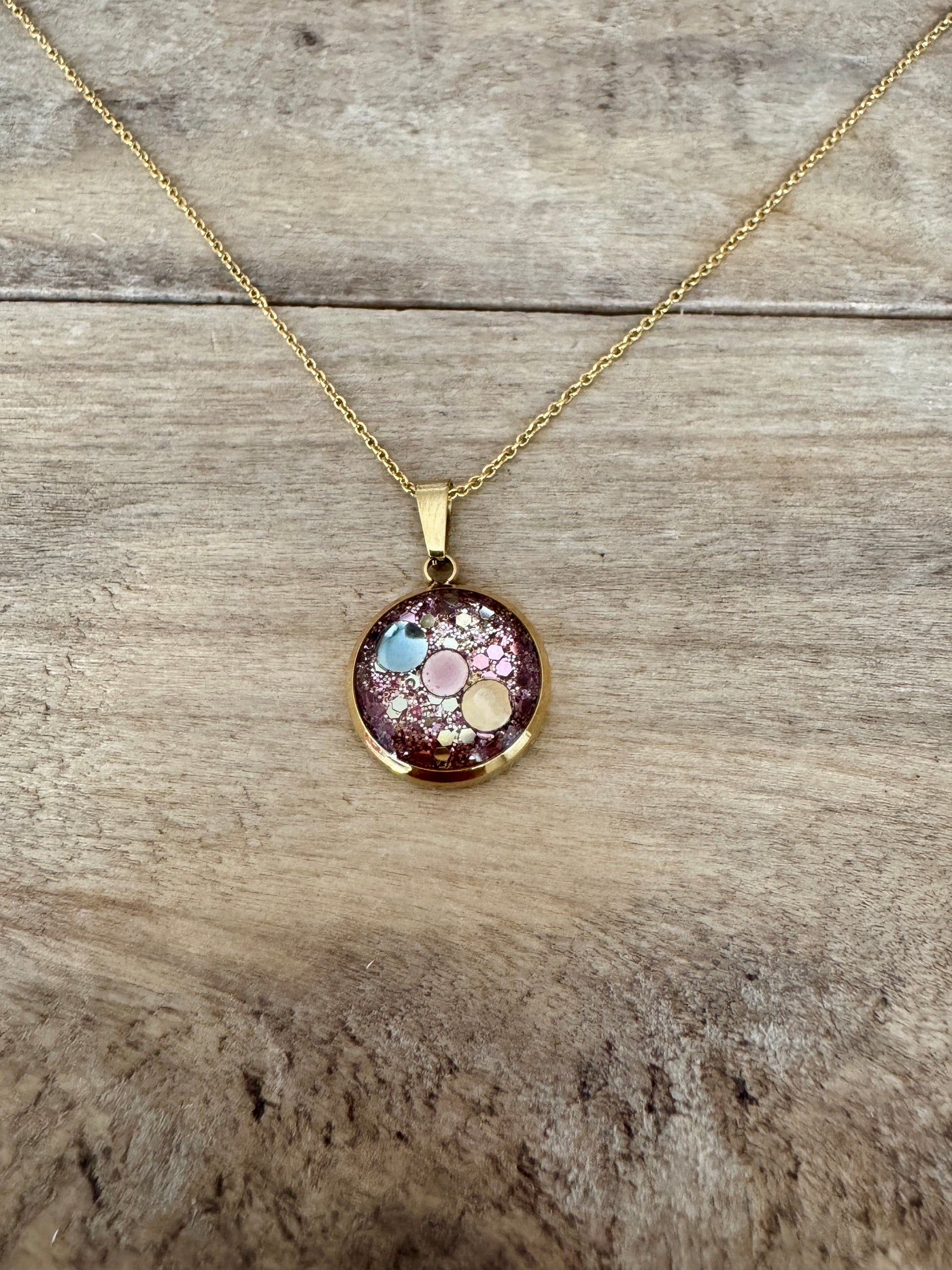 Collier doré enfant Apaisement des émotions