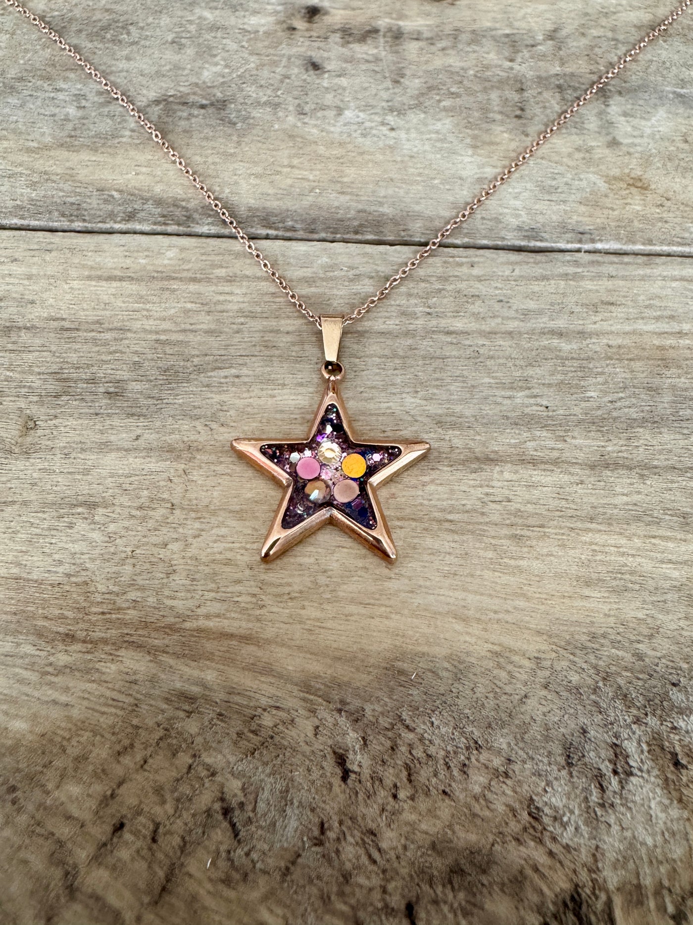 Collier or rose enfant Etoile Amour de soi