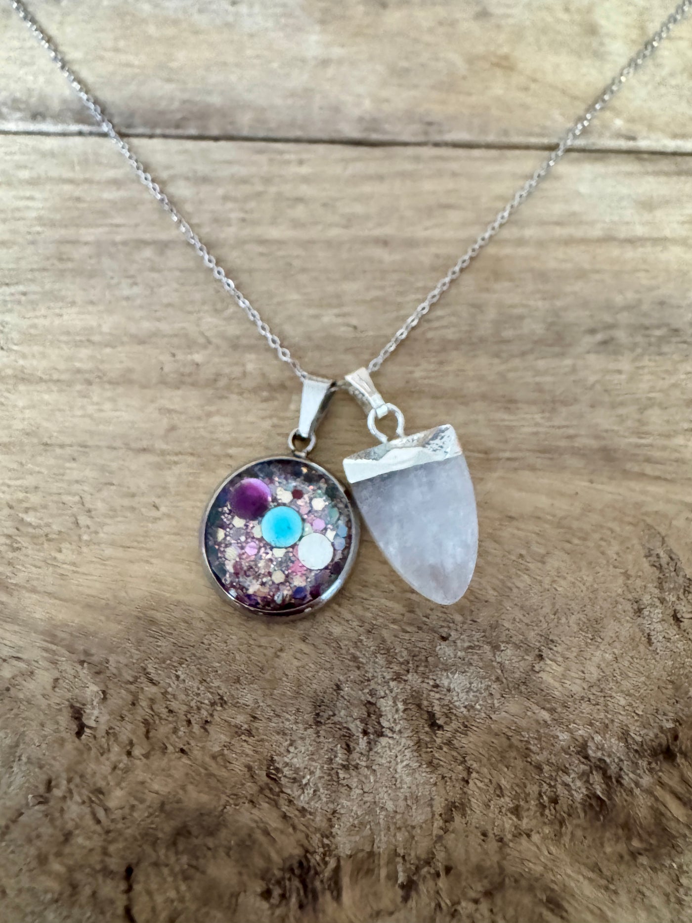 Collier simple argenté PIERRE DE LUNE Blessure d'abandon