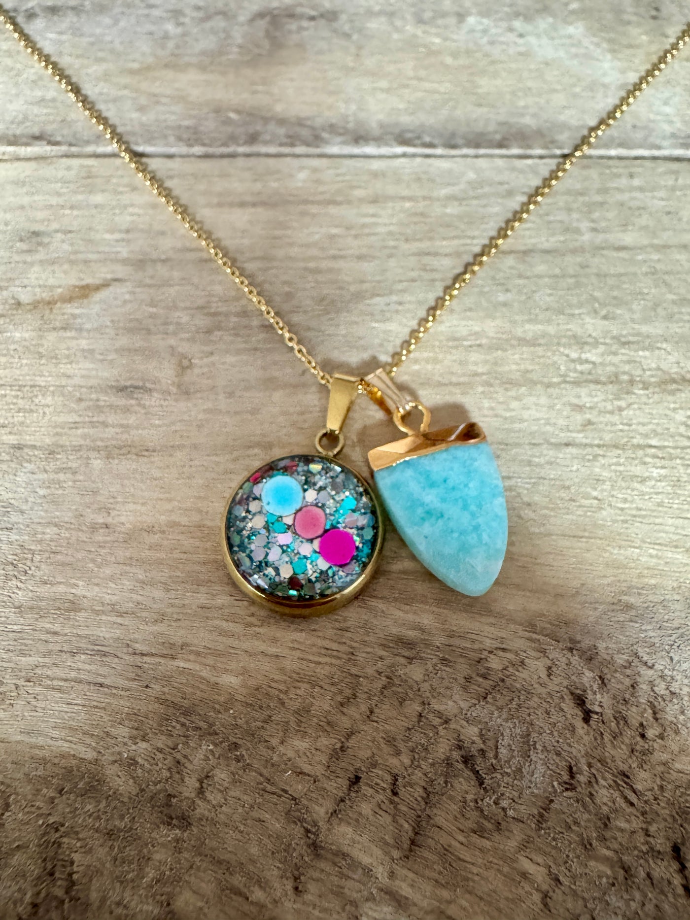 Collier simple doré AMAZONITE Réminiscence
