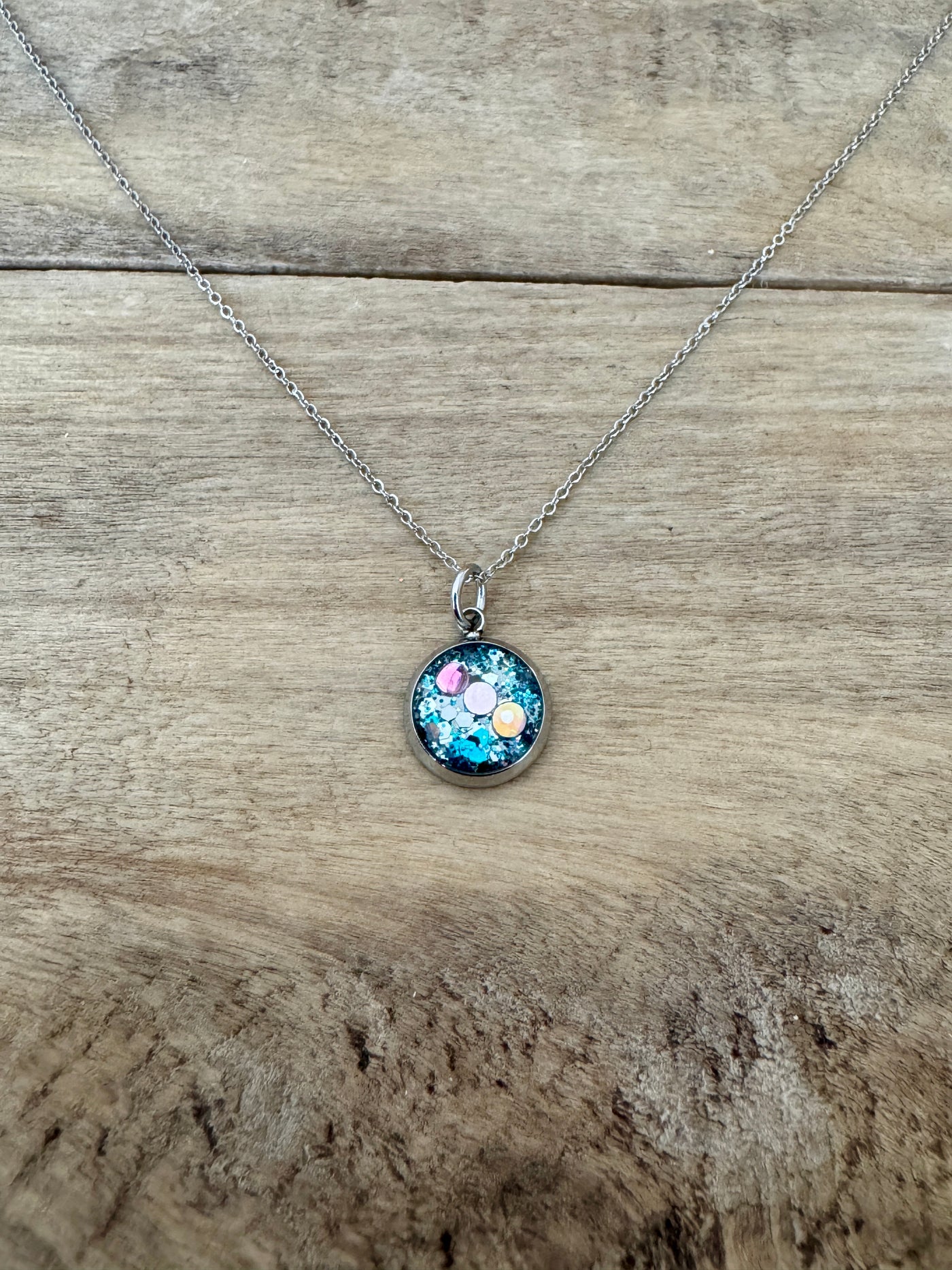 Collier simple argenté ADO Chakra coeur