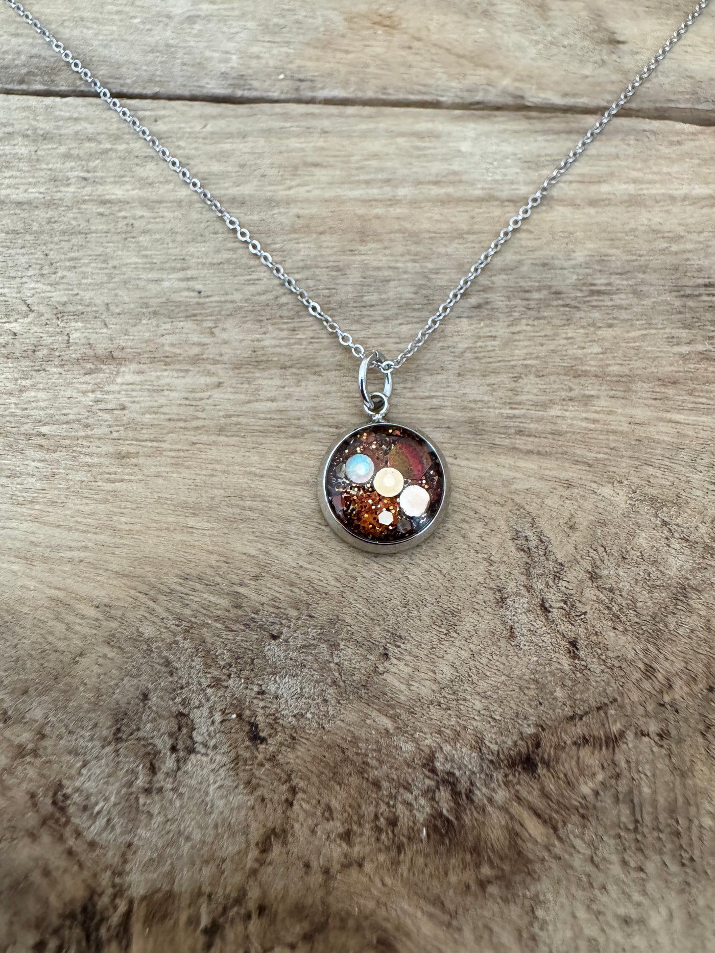 Collier simple argenté ADO Chakra gorge