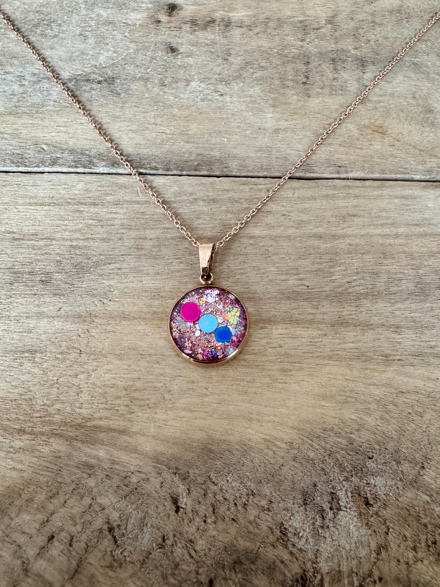Collier simple or rose Kilos émotionnels