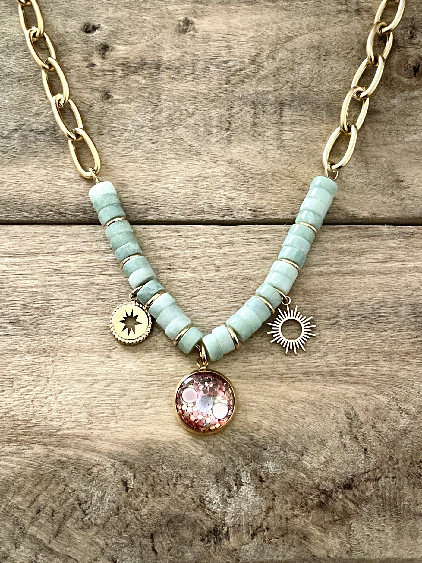 Collier doré HONOLULU Jaspe vert Apaisement des émotions
