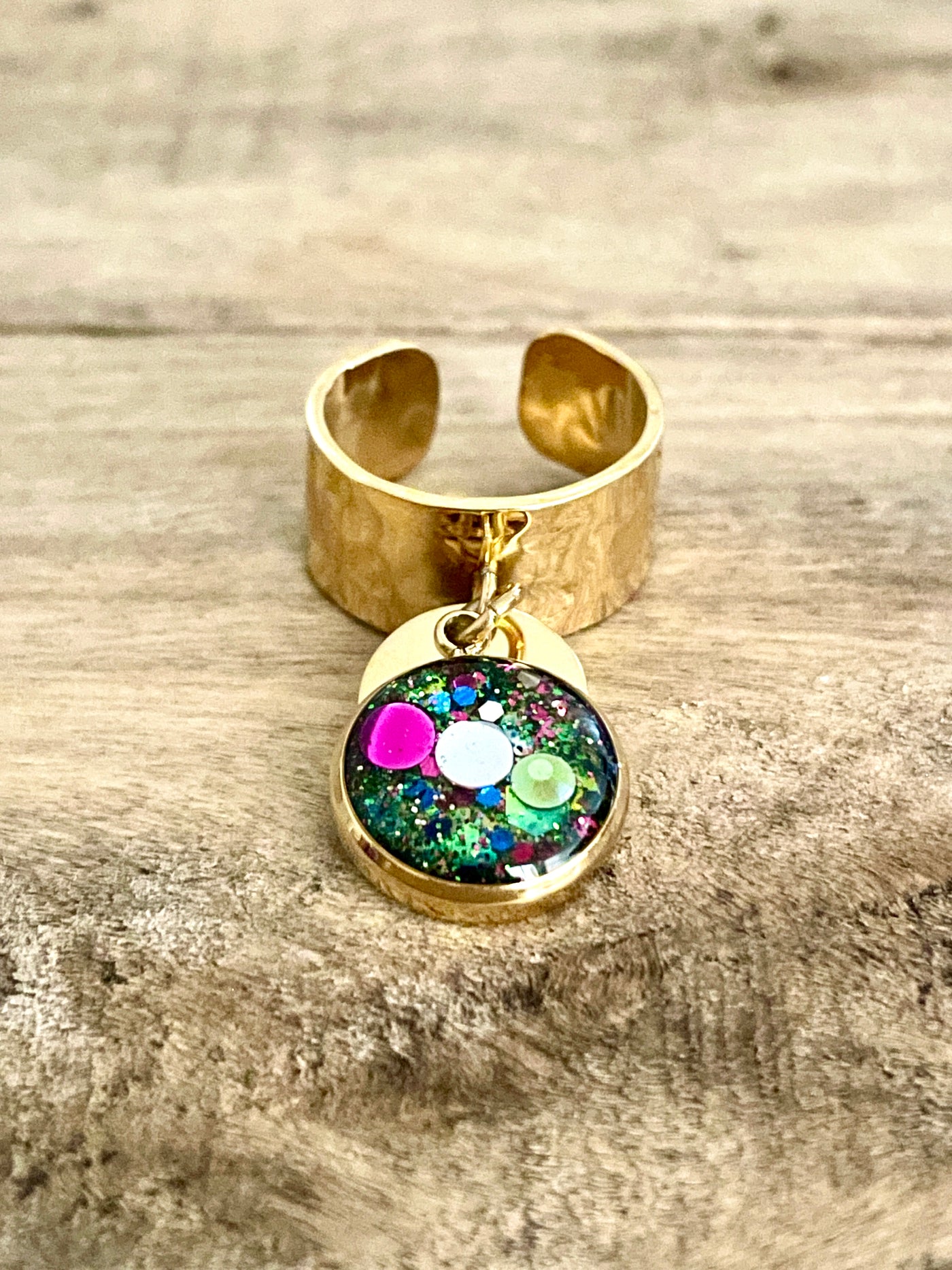 GEORGIA Queen B gold ring