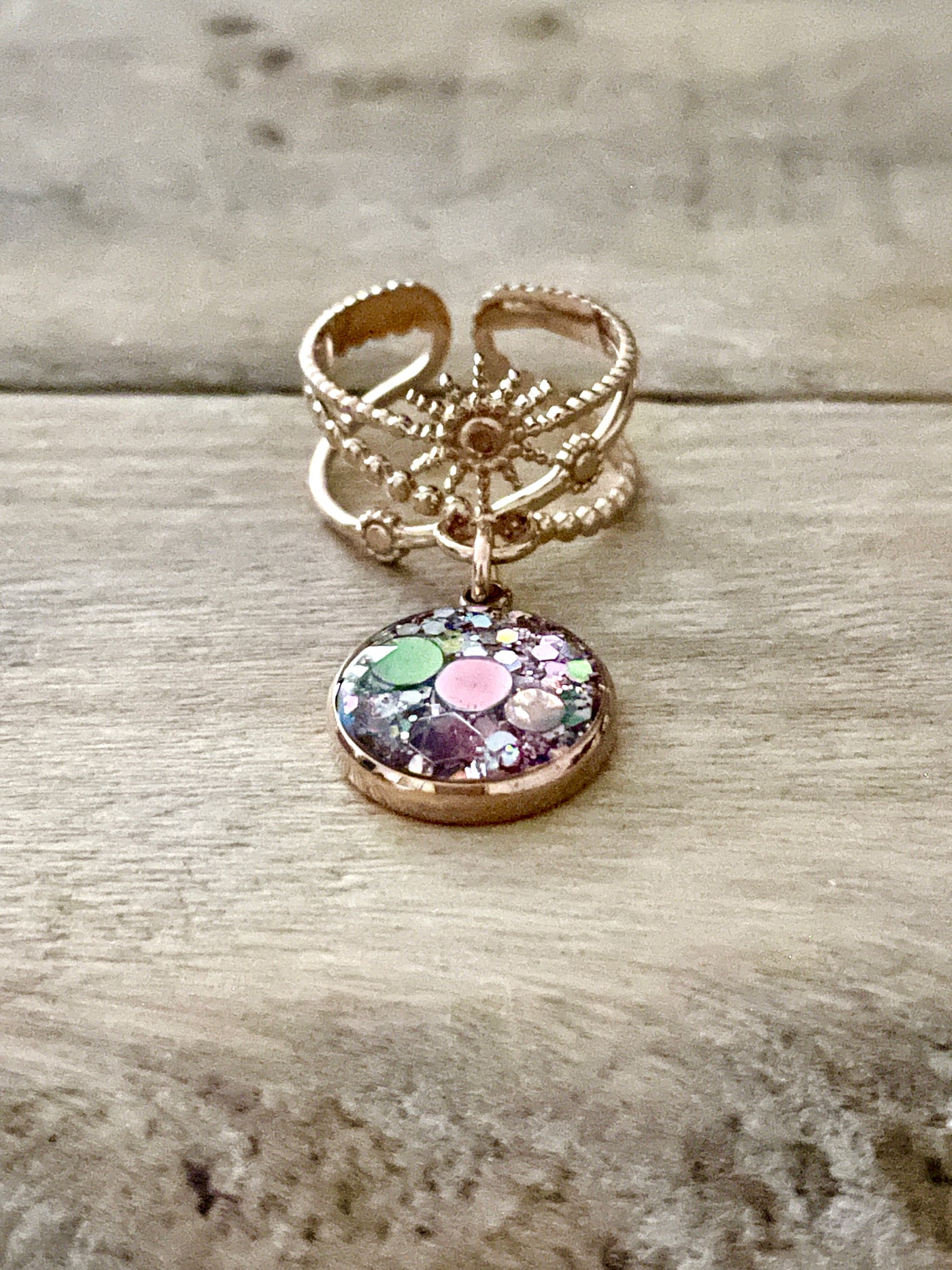 ALMA rose gold ring Anxieties and fears