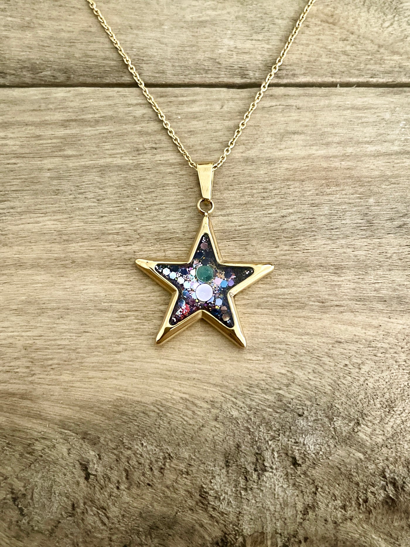 Children's golden necklace Star Emotional shock