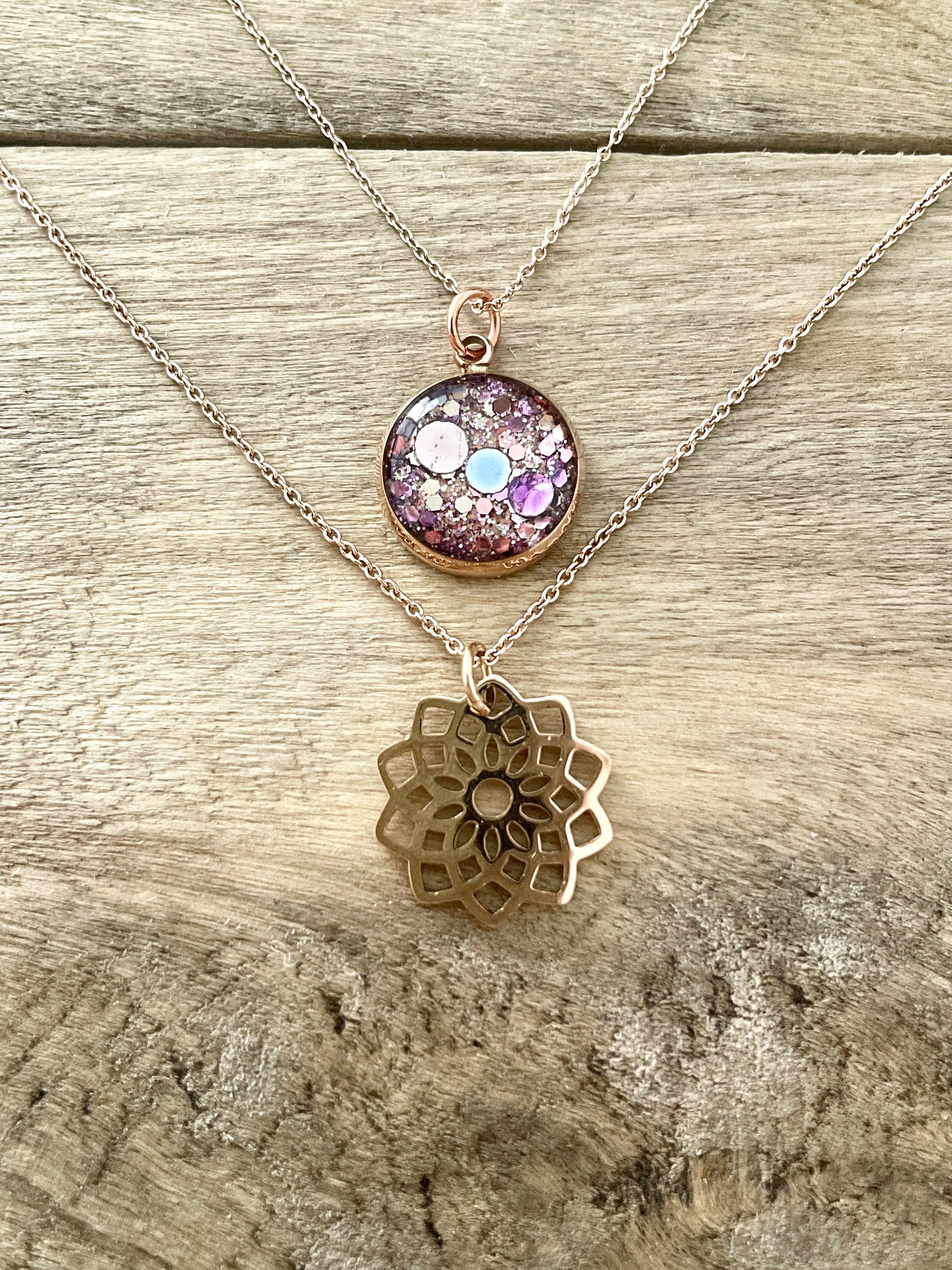Sautoir double or rose Chakra coeur