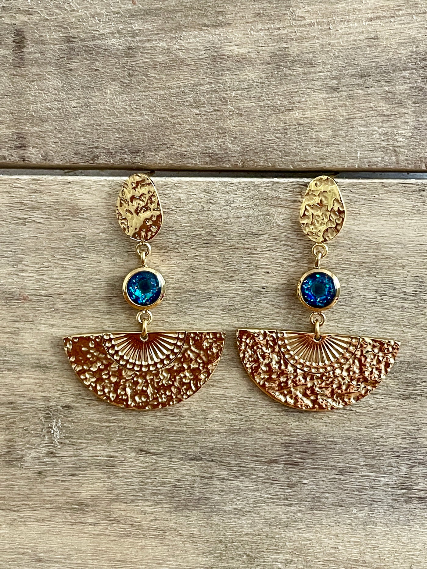 Boucles d'oreilles dorée INCA Enfant intérieur