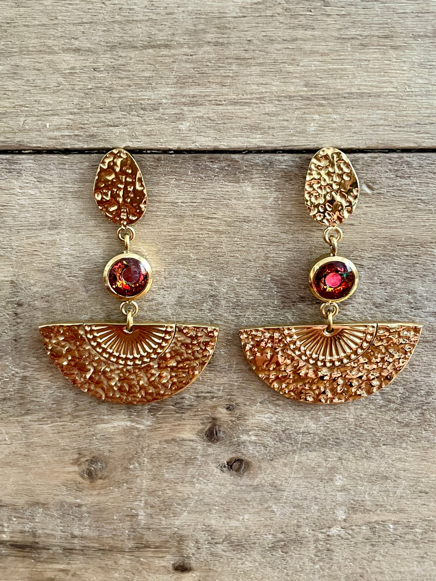 Boucles d'oreilles dorée INCA La flamme d'ankaa