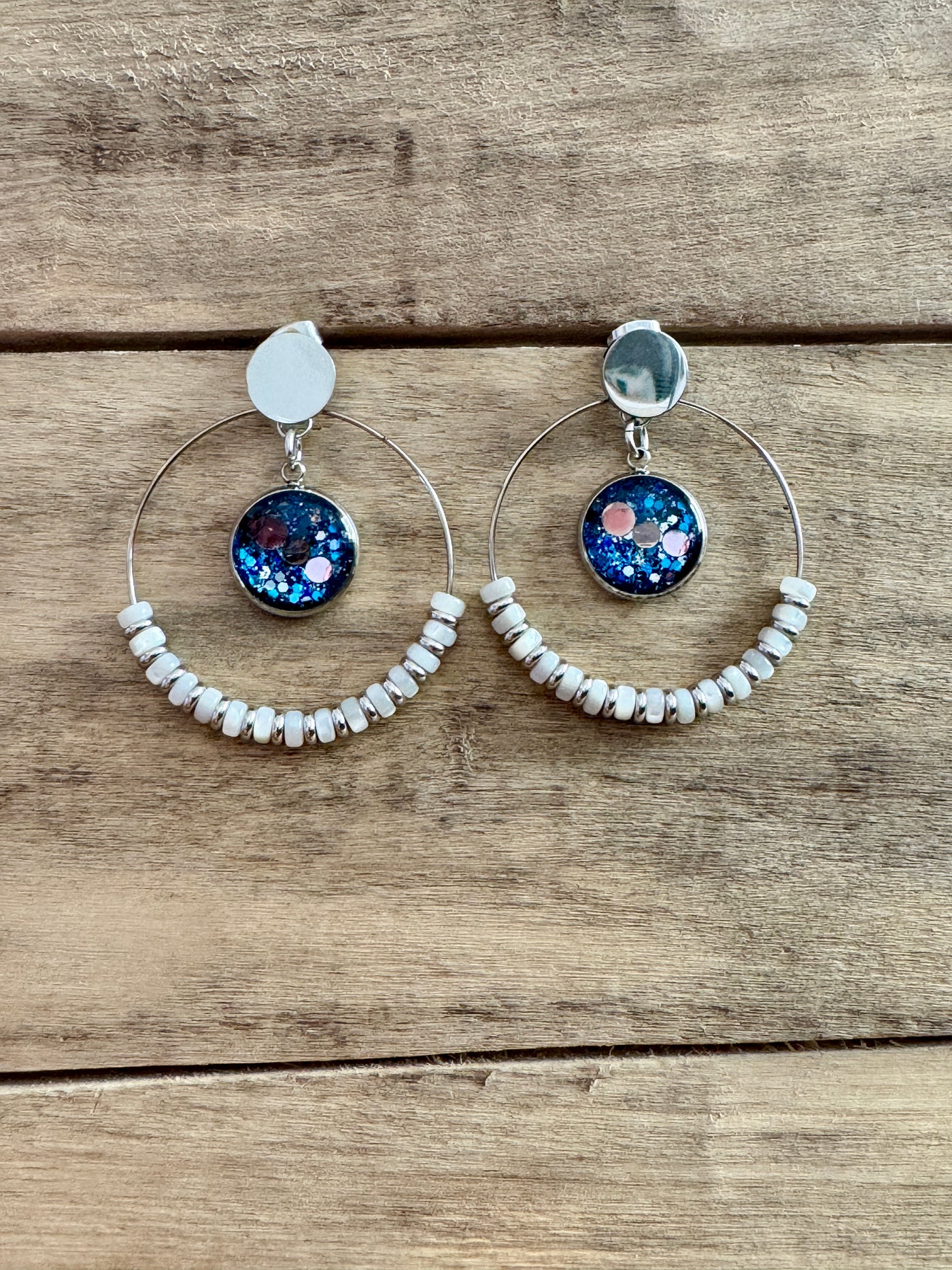 Boucles d'oreilles argentées SHAMBALLAH Pierre de lune Chakra racine
