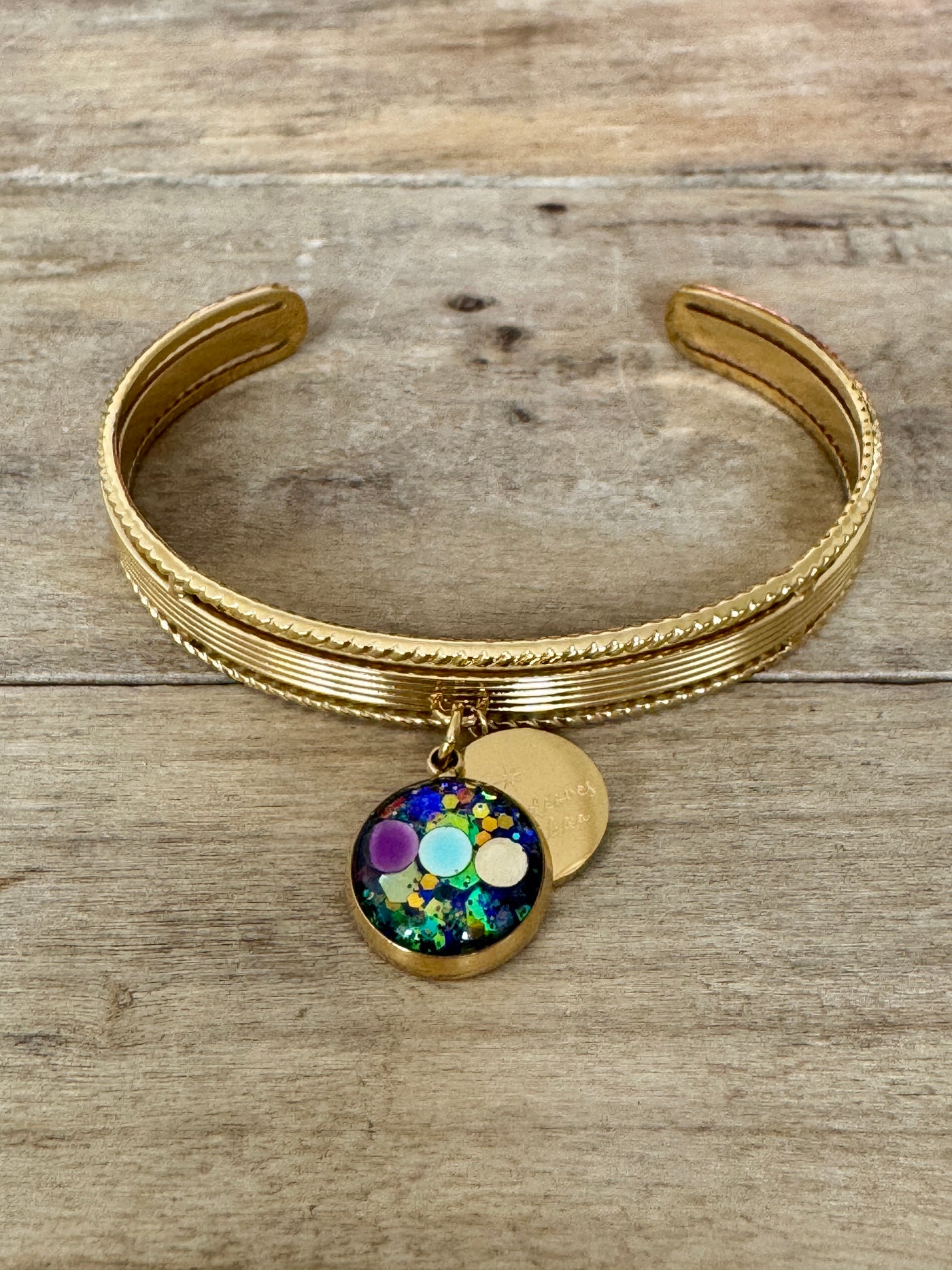 Bracelet doré ALMA Chakra sacré reset