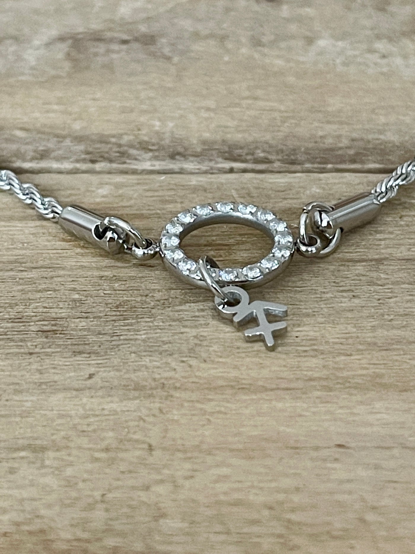 Bracelet argenté AURORA Sécurité relationnelle