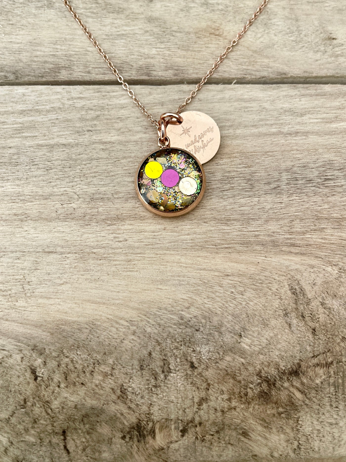 Reminiscence simple rose gold necklace