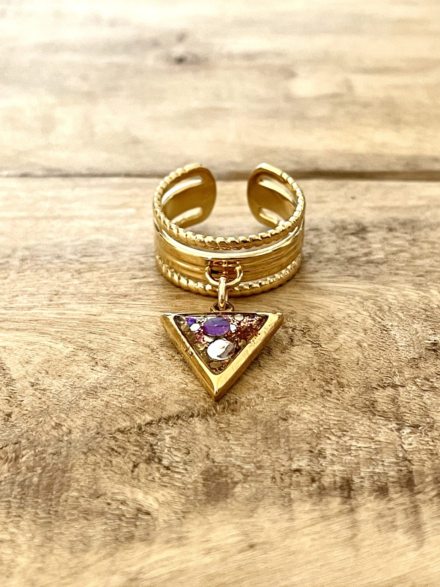 Bague dorée ALMA triangle Chakra gorge
