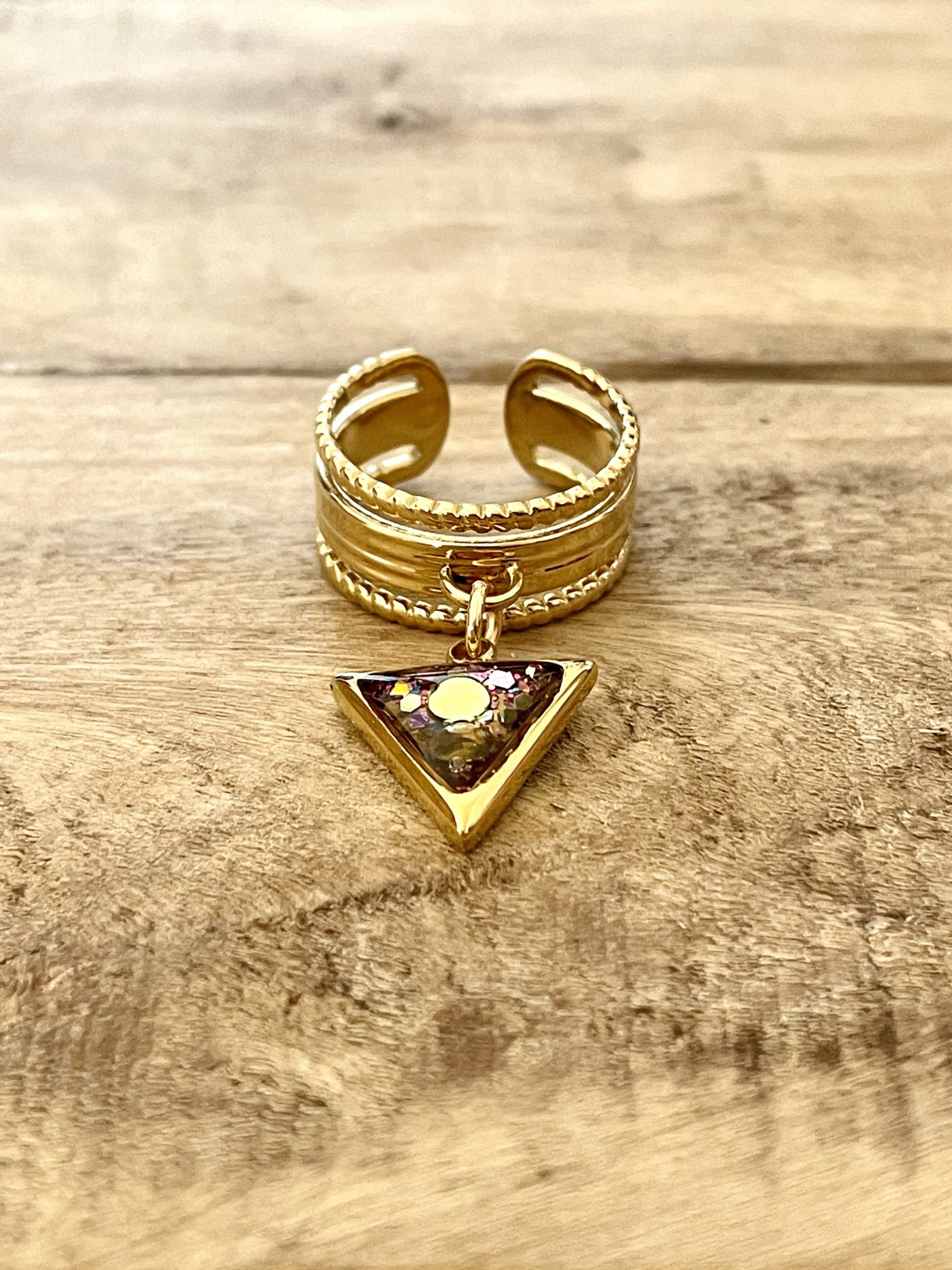 Gold ALMA triangle ring Fed up